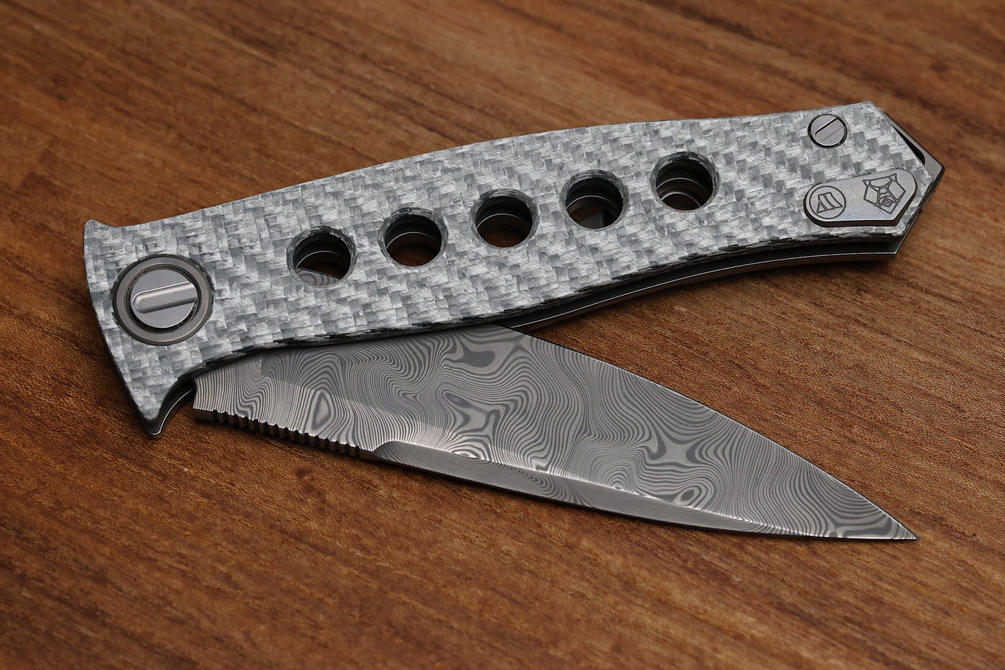 SHIROGOROV – “LIMITED EDITION” TOM MAYO DESIGN RUSSIAN DR. DEATH ARCTIC – DAMASTEEL & SILVER ALUTEX – RBS