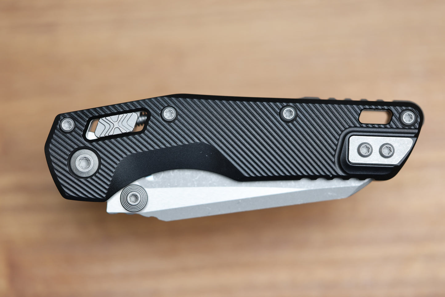 MICROTECH MSI RAM LOK MINI BLACK FLUTED ALUMINUM HANDLES W/ APOCALYPTIC M390MK 210M-10APFL