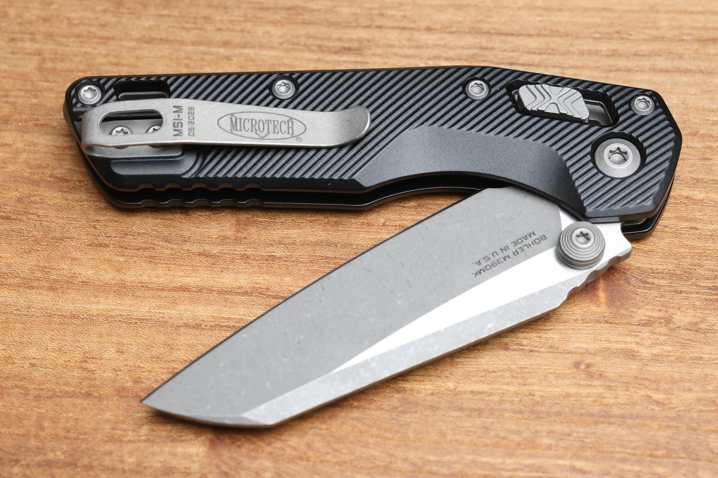 MICROTECH MSI RAM LOK MINI BLACK FLUTED ALUMINUM HANDLES W/ APOCALYPTIC M390MK 210M-10APFL