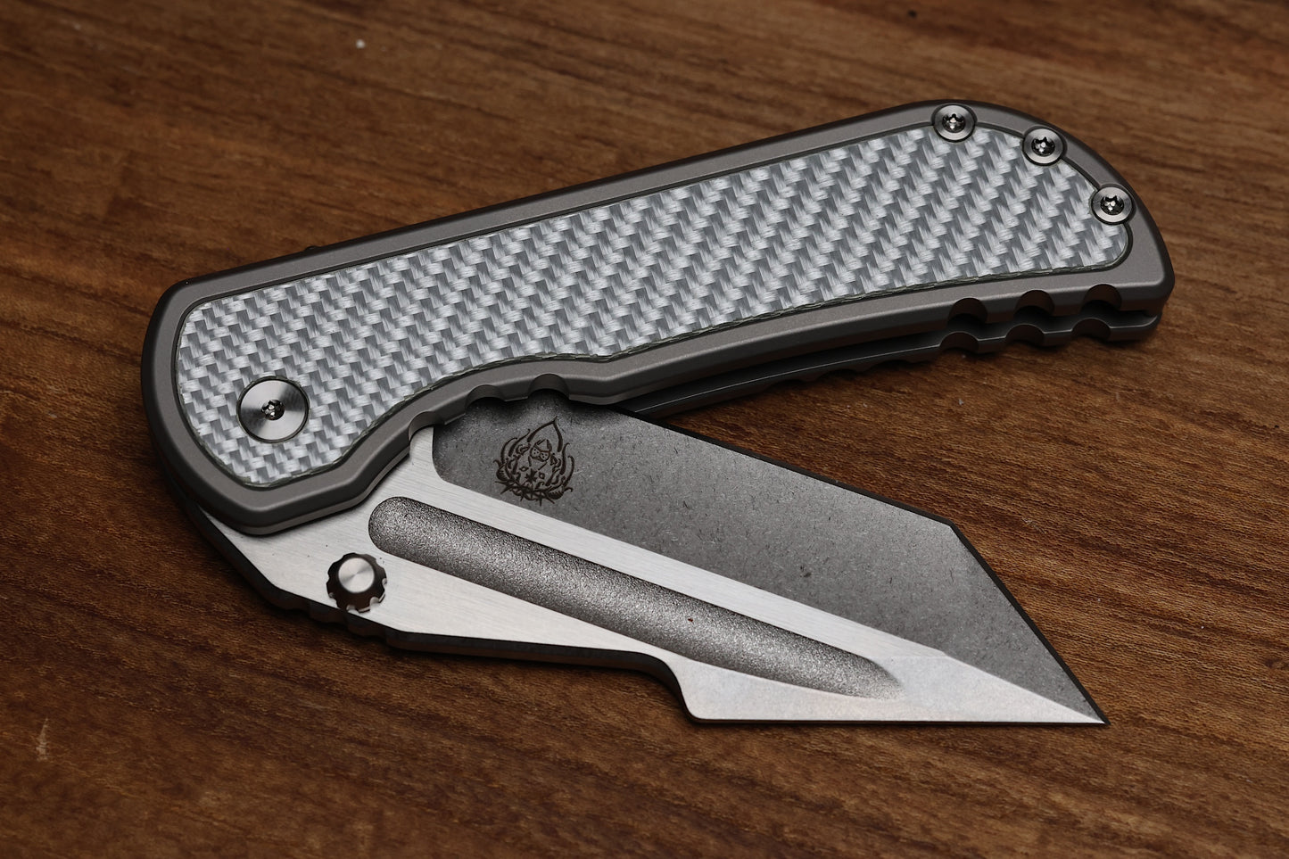 MECHFORCE KNIVES ALPHAHUNTER COLLAB APOCALYPSE w/SILVER TWILL CARBON FIBER INLAYS & M390 BLADE