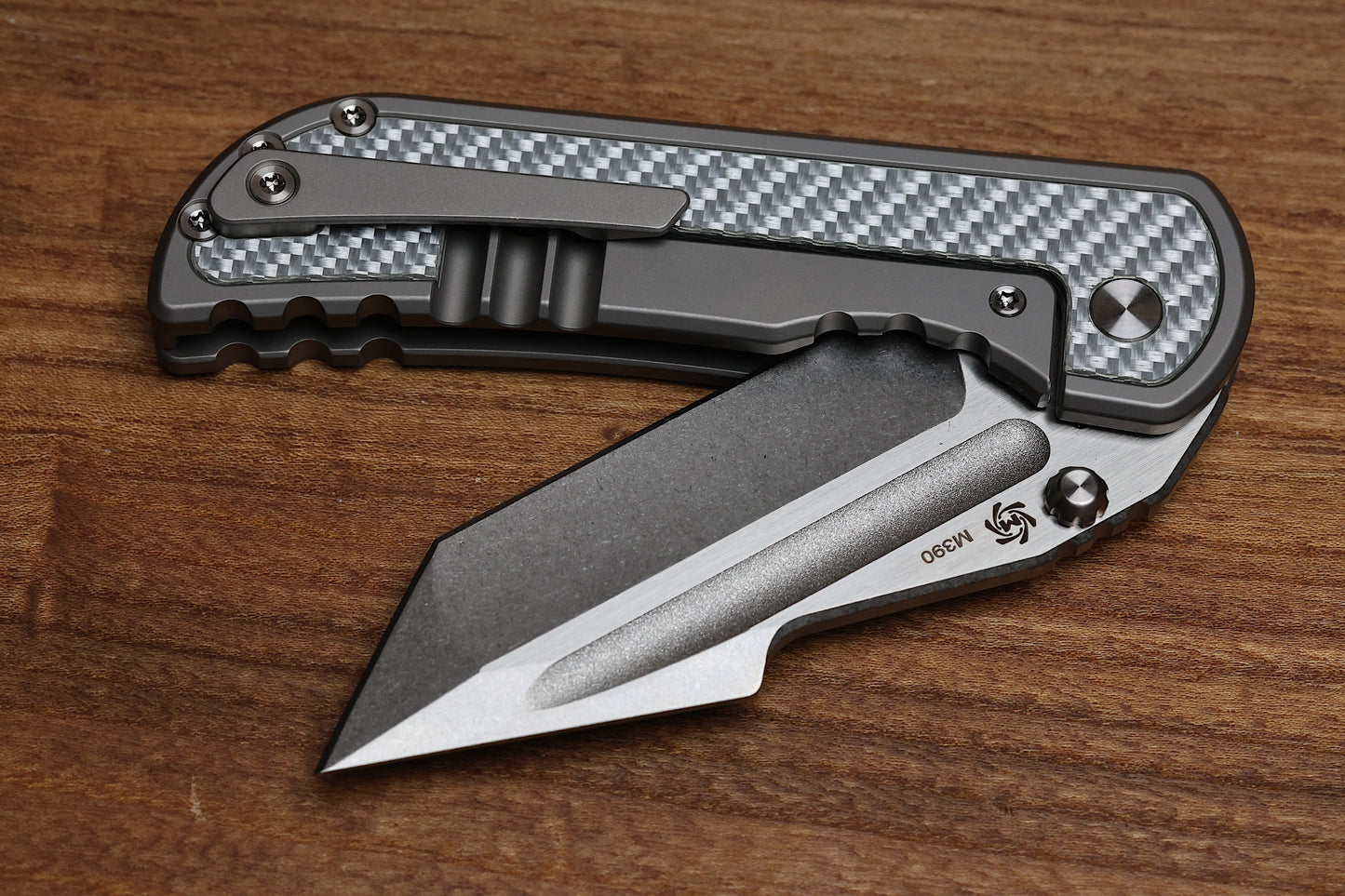 MECHFORCE KNIVES ALPHAHUNTER COLLAB APOCALYPSE w/SILVER TWILL CARBON FIBER INLAYS & M390 BLADE