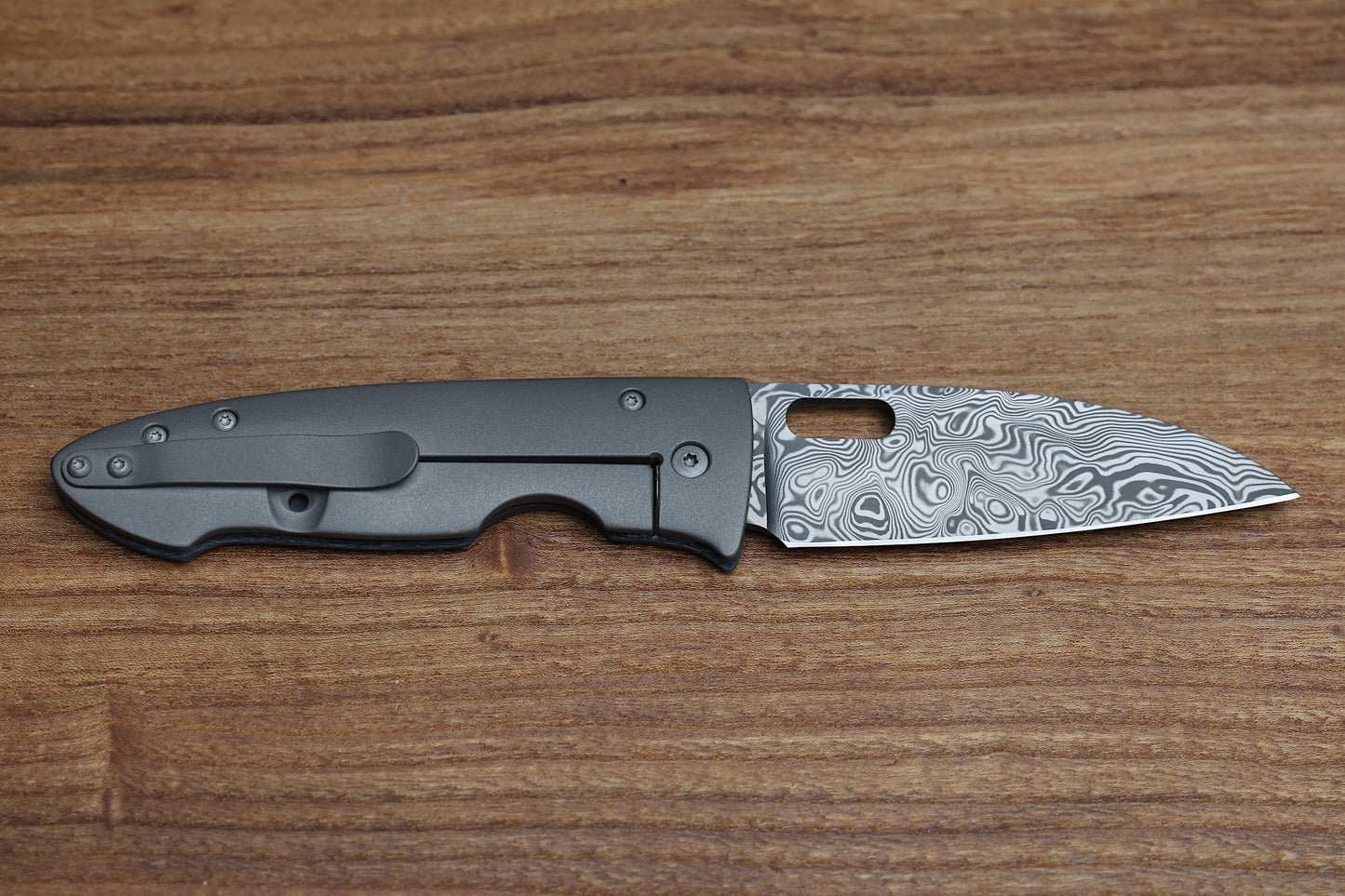 TOM MAYO WHITE CARBOTI LARGE DAMASTEEL WHARNIE