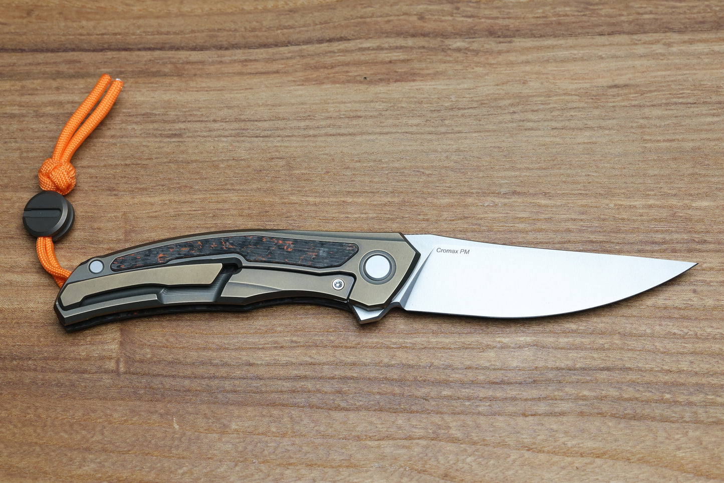 SHIROGOROV KNIVES QUANTIUM HALLOWEEN EDITION - CROMAX PM BLADE - TITANIUM/"HALLOWEEN" TECHNOCARBO W/ LUMINOFOR HANDLE - MRBS
