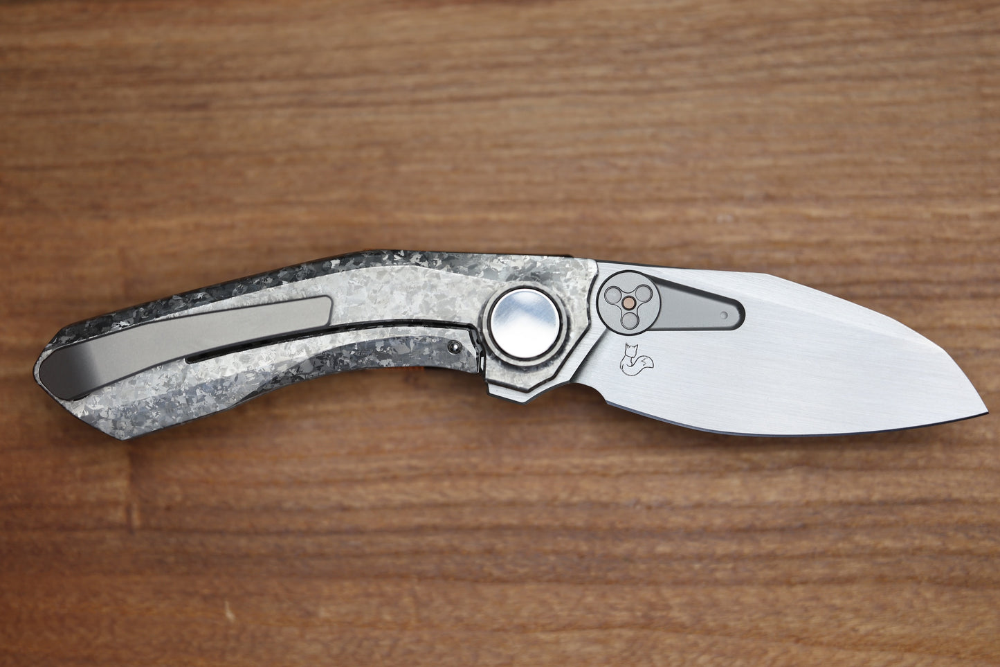 REATE KNIVES VK-FROK CRYSTAL TITANIUM HANDLE W/ HAND RUBBED ELMAX