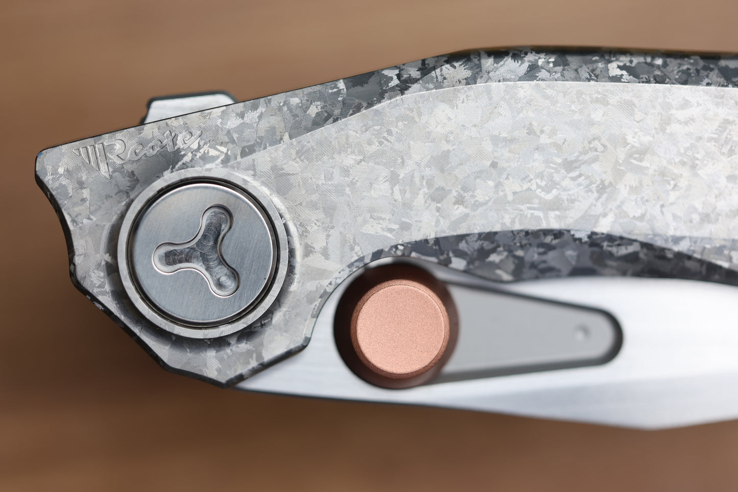 REATE KNIVES VK-FROK CRYSTAL TITANIUM HANDLE W/ HAND RUBBED ELMAX