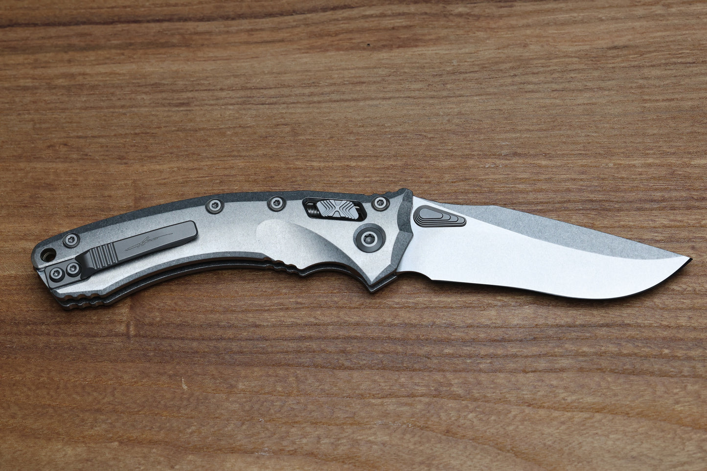 MICROTECH KNIVES "MARFIONE SELECT" AMPHIBIAN - RAM-LOK STONEWASH FINISH SLAB SIDE TITANIUM W/ BRONZE TITANIUM ACCENT 137RL-10MS1