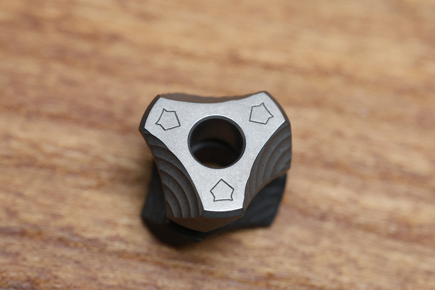 SHIROGOROV HELIX BEAD – TECHNOCARBO/TITANIUM