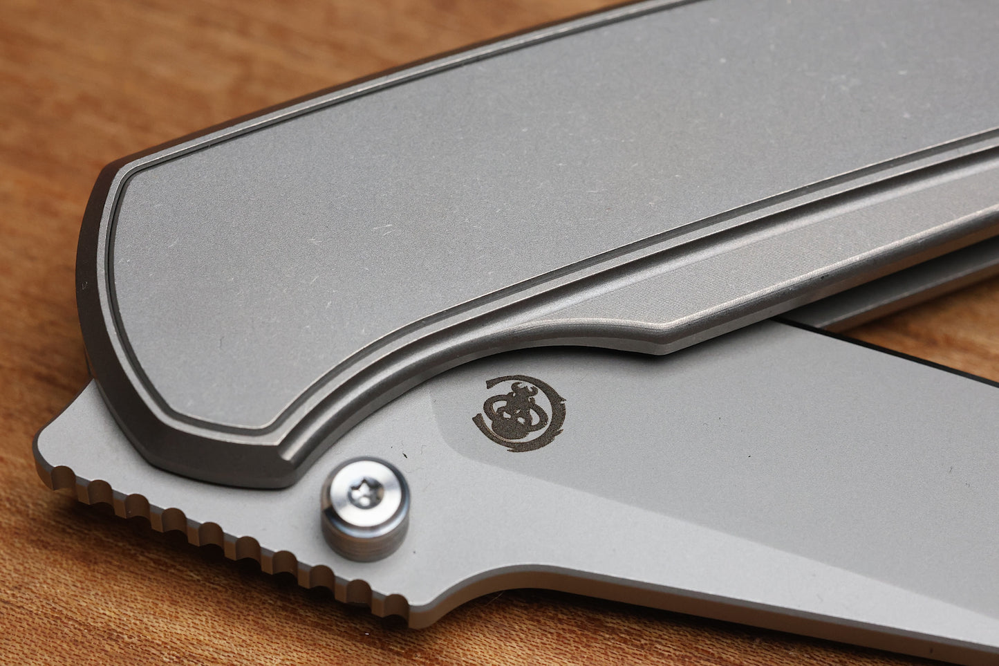CHAVES KNIVES JAKE MCCOY DISCIPLE STREET STONEWASH TITANIUM INTEGRAL HANDLE & STONEWASH M390
