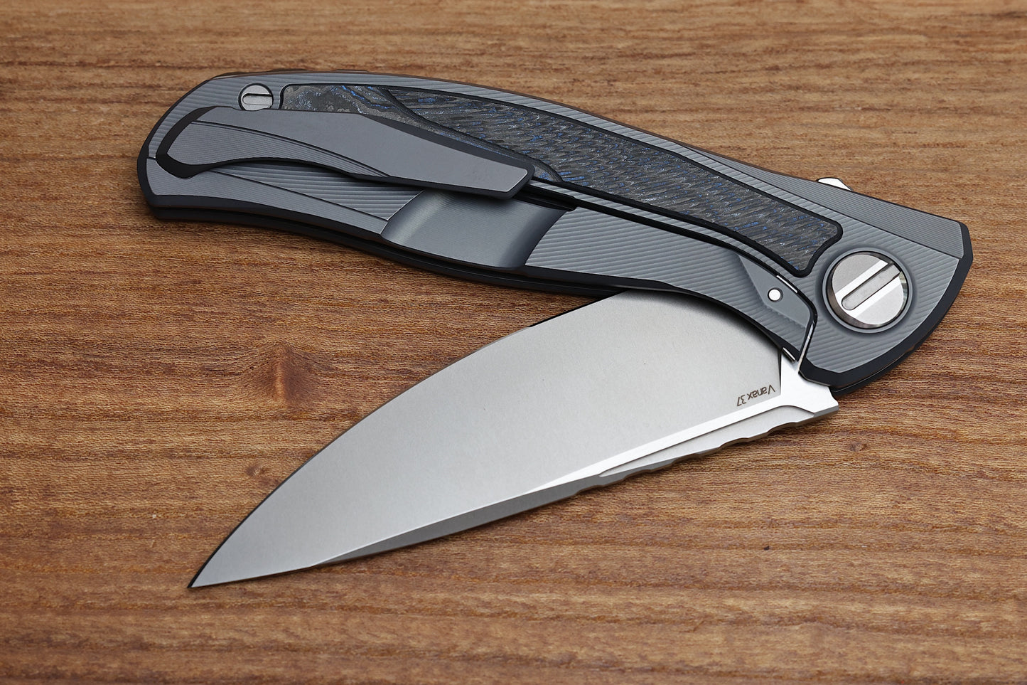 SHIROGOROV CUSTOM DIVISION F95NL – ELECTROWEAVE CARBOTI/TITANIUM HANDLE – VANAX 37 BLADE – SRRBS