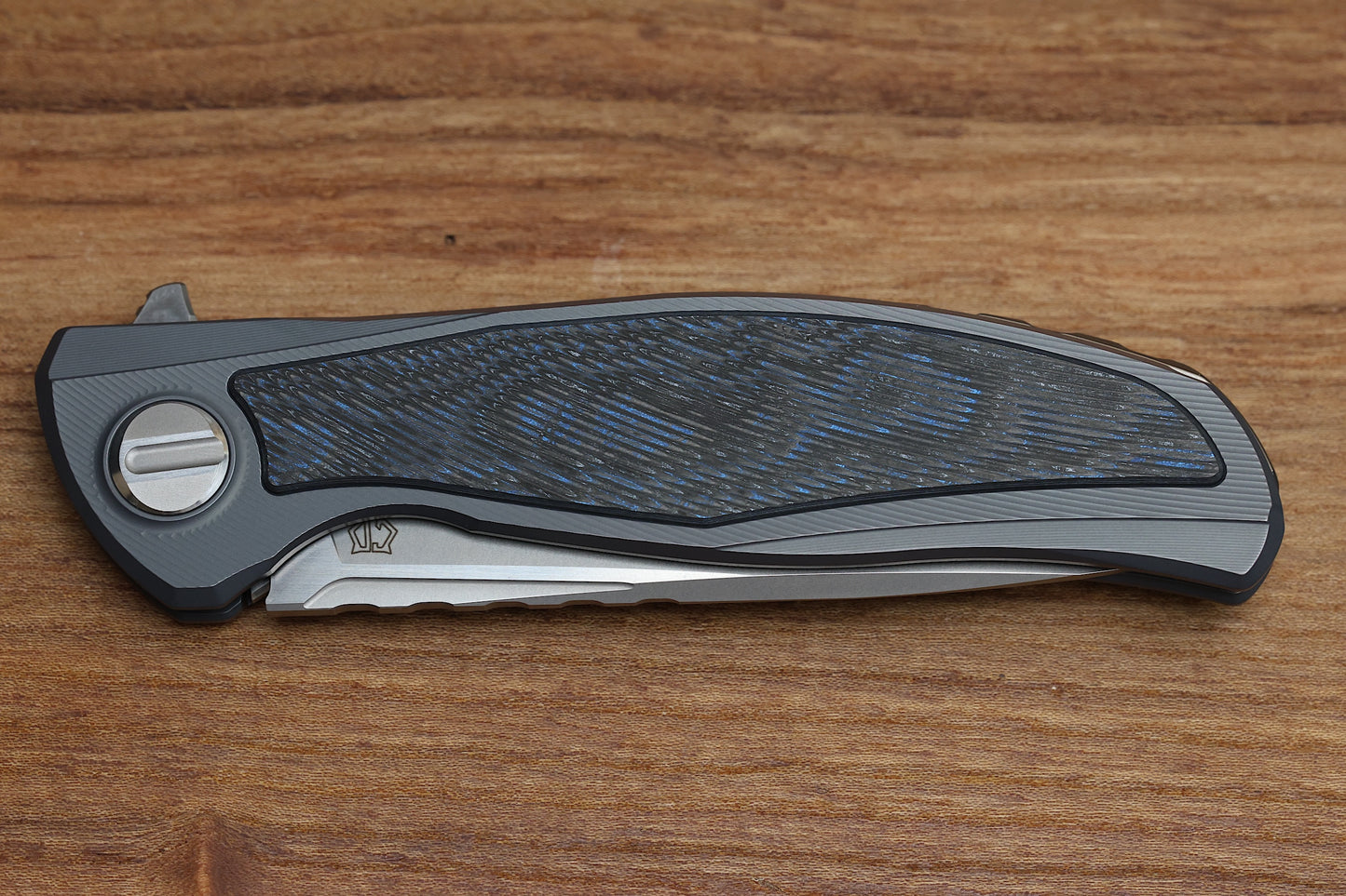 SHIROGOROV CUSTOM DIVISION F95NL – ELECTROWEAVE CARBOTI/TITANIUM HANDLE – VANAX 37 BLADE – SRRBS