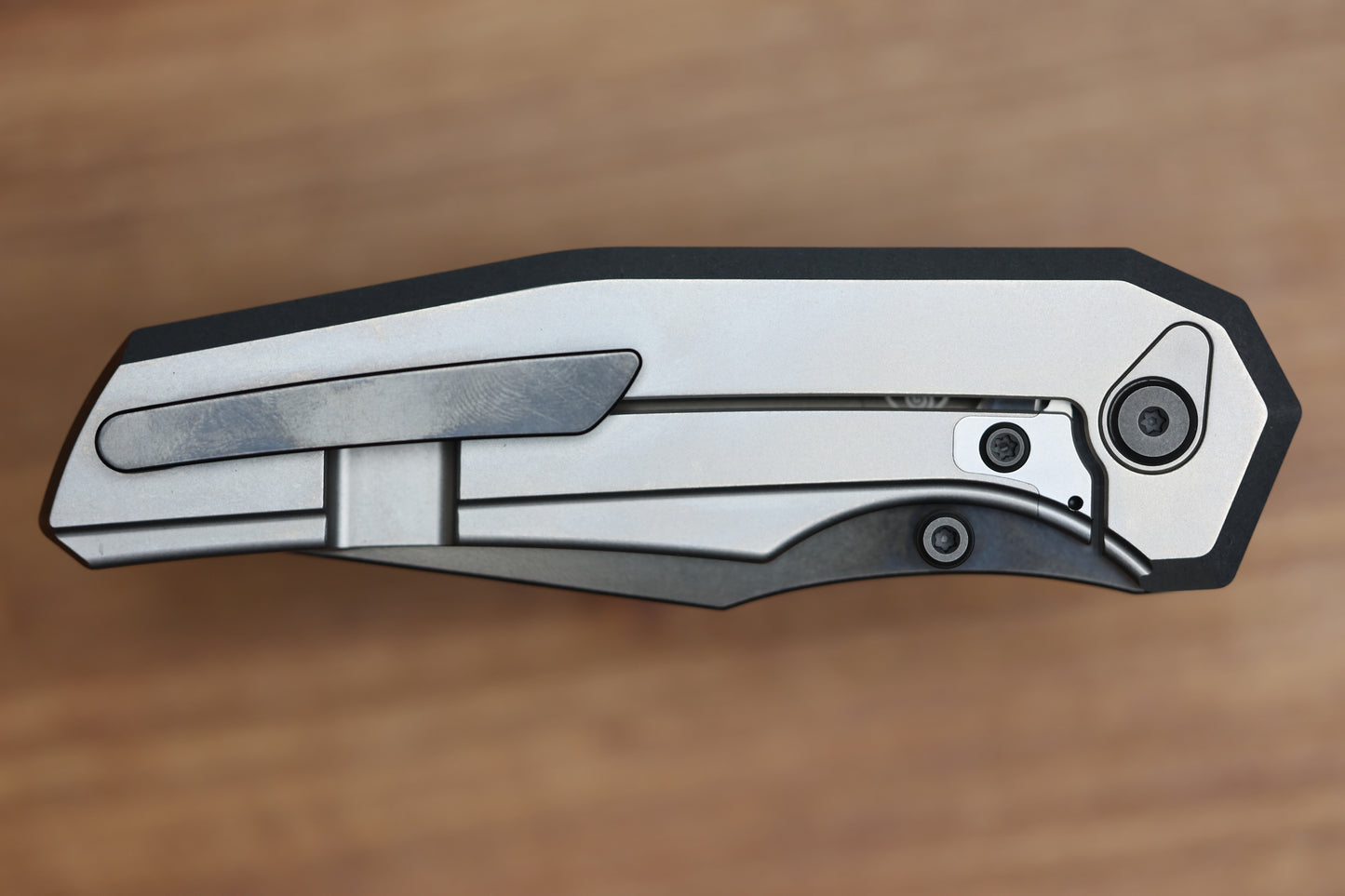 CHAVES KNIVES JAKE MCCOY OMEGA STREET BRIGHT STONEWASH TITANIUM INTEGRAL HANDLE & BRIGHT STONEWASH DLC M390