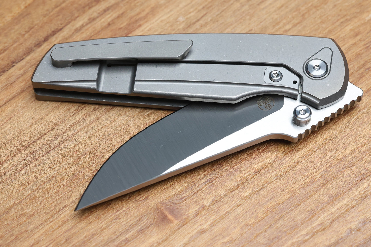 CHAVES KNIVES JAKE MCCOY DISCIPLE STREET STONEWASH TITANIUM INTEGRAL HANDLE & BELT FINISH M390