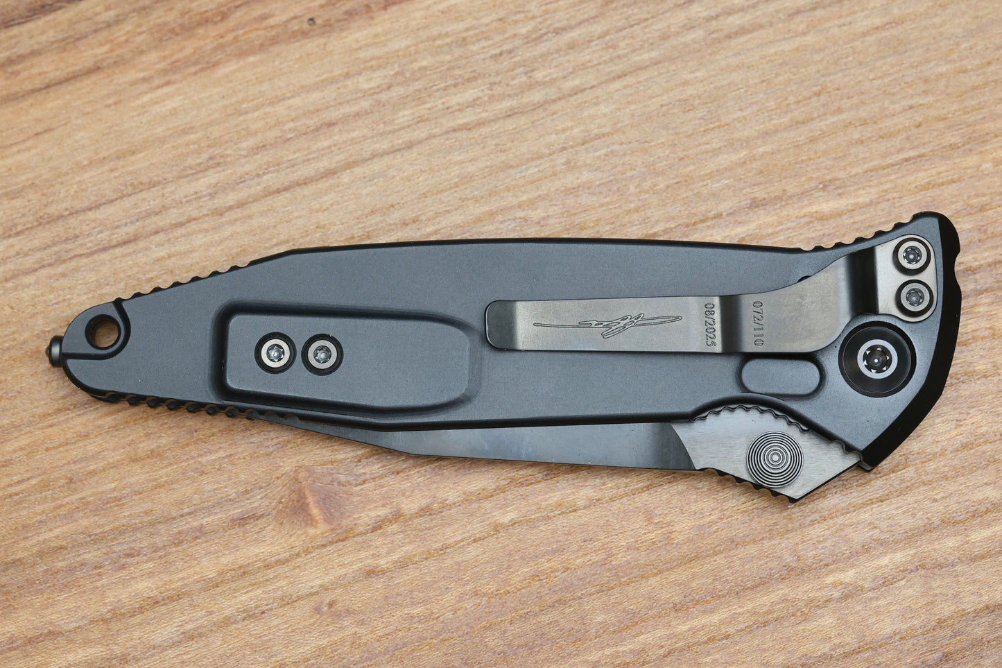 MICROTECH SOCOM ELITE DLC SPIKE GRIND W/ PURPLE HAZE CROSS CUT FAT CARBON INLAYS SIGNATURE SERIES 160-1DLCTCFPUISS