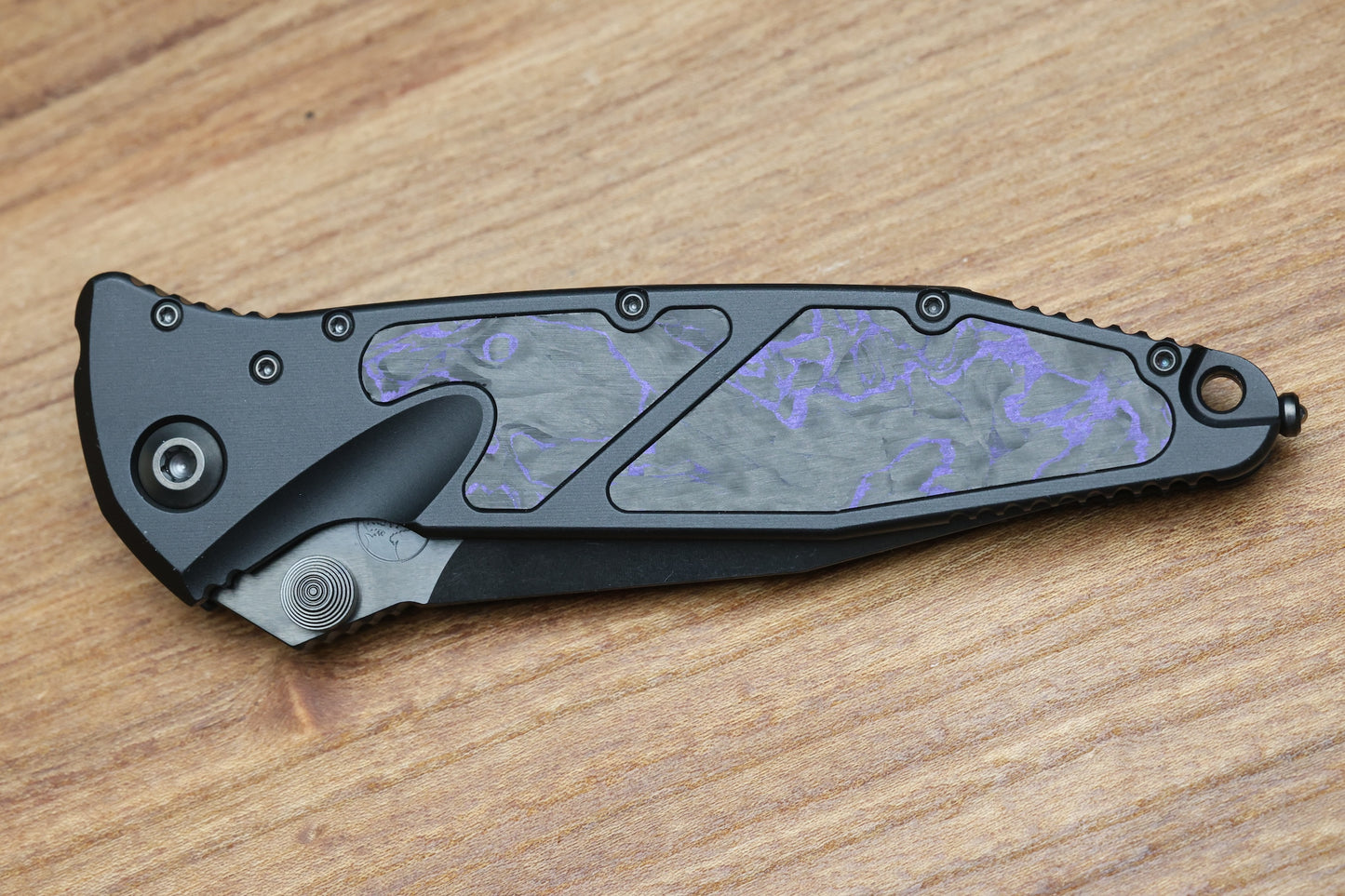 MICROTECH SOCOM ELITE DLC SPIKE GRIND W/ PURPLE HAZE CROSS CUT FAT CARBON INLAYS SIGNATURE SERIES 160-1DLCTCFPUISS