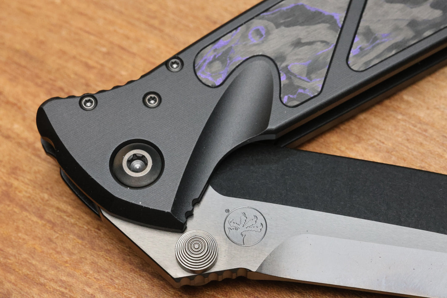 MICROTECH SOCOM ELITE DLC SPIKE GRIND W/ PURPLE HAZE CROSS CUT FAT CARBON INLAYS SIGNATURE SERIES 160-1DLCTCFPUISS