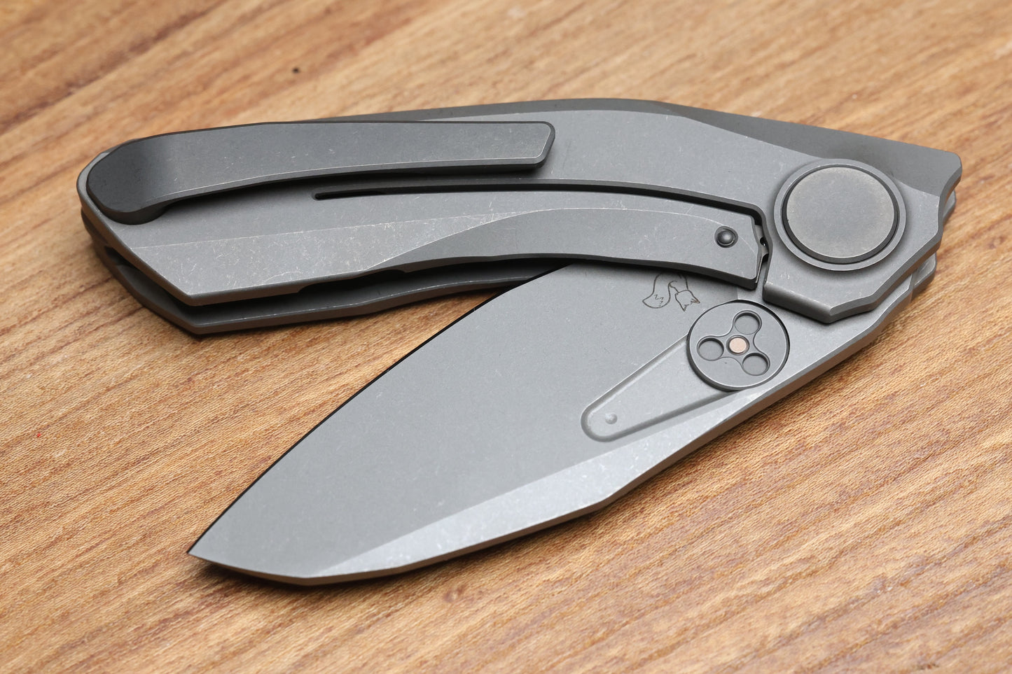 REATE KNIVES VK-FROK DARK WASHED TITANIUM HANDLE W/ DAWK WASHED ELMAX BLADE