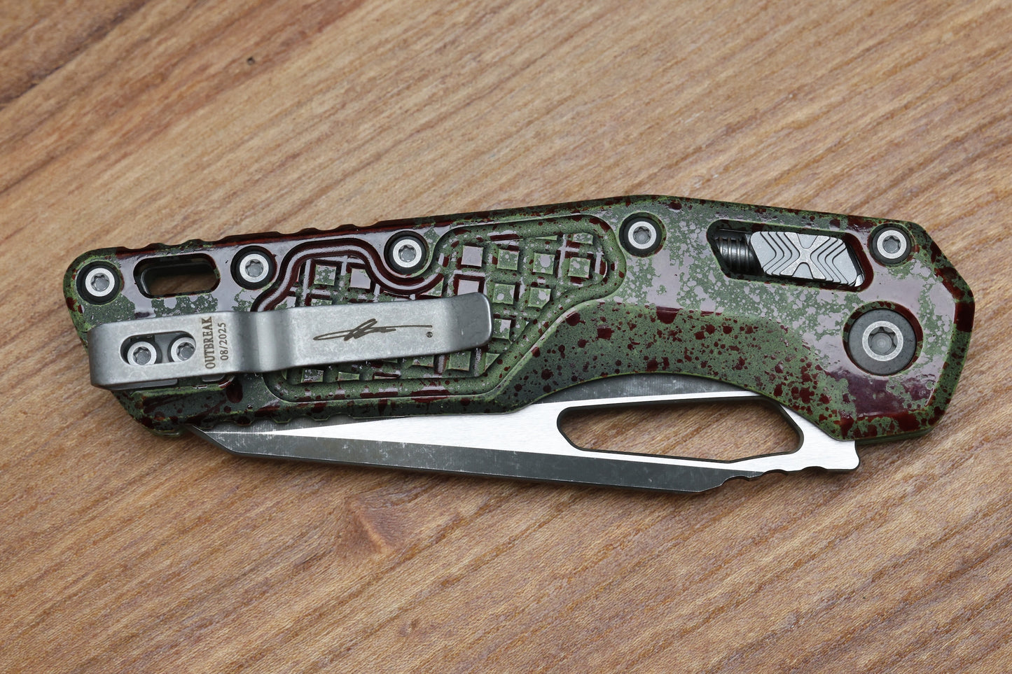 MICROTECH KNIVES MSI RAM LOK OUTBREAK FRAG ALUMINUM & M390MK 210-1FROBS