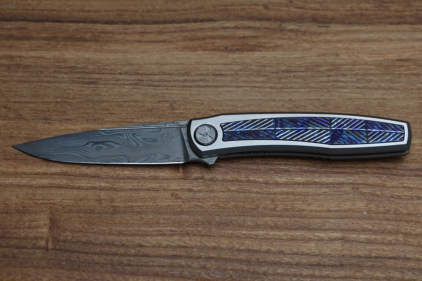 WINGMANEDC GORIZONT - MACH 3 - DAMASTEEL BLADE - TITANIUM/DARKTI HANDLE