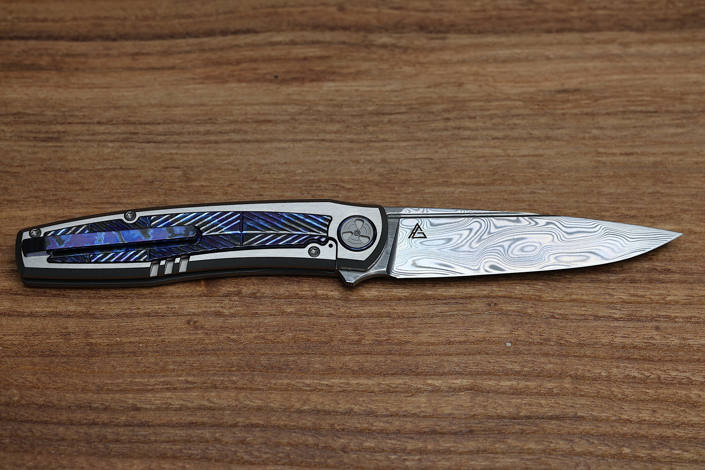 WINGMANEDC GORIZONT - MACH 3 - DAMASTEEL BLADE - TITANIUM/DARKTI HANDLE