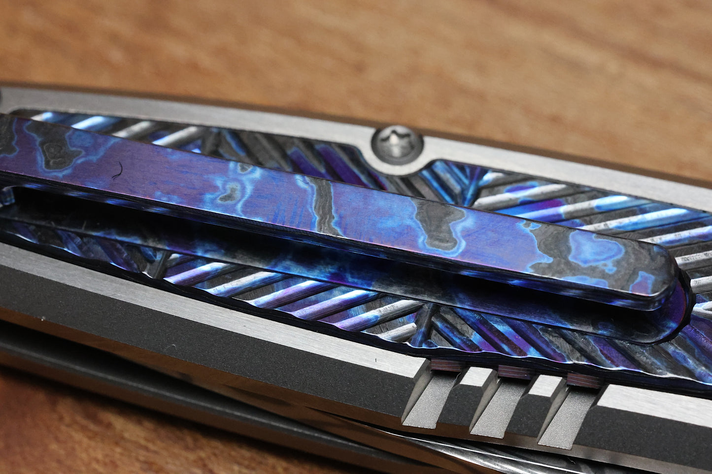 WINGMANEDC GORIZONT - MACH 3 - DAMASTEEL BLADE - TITANIUM/DARKTI HANDLE