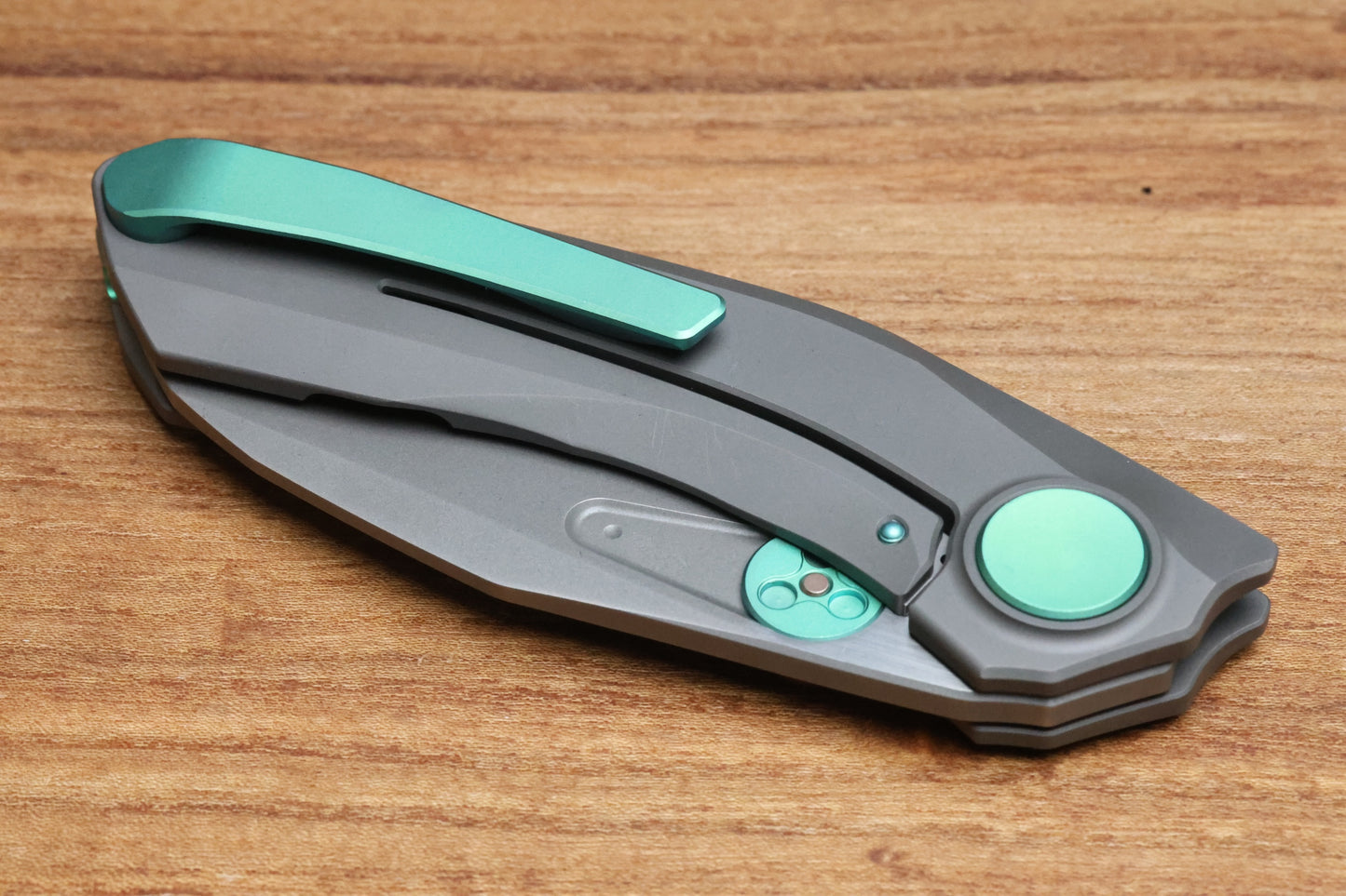 REATE KNIVES VK-FROK DARK BEAD BLAST TITANIUM HANDLE W/ DARK FROSTED SATIN ELMAX
