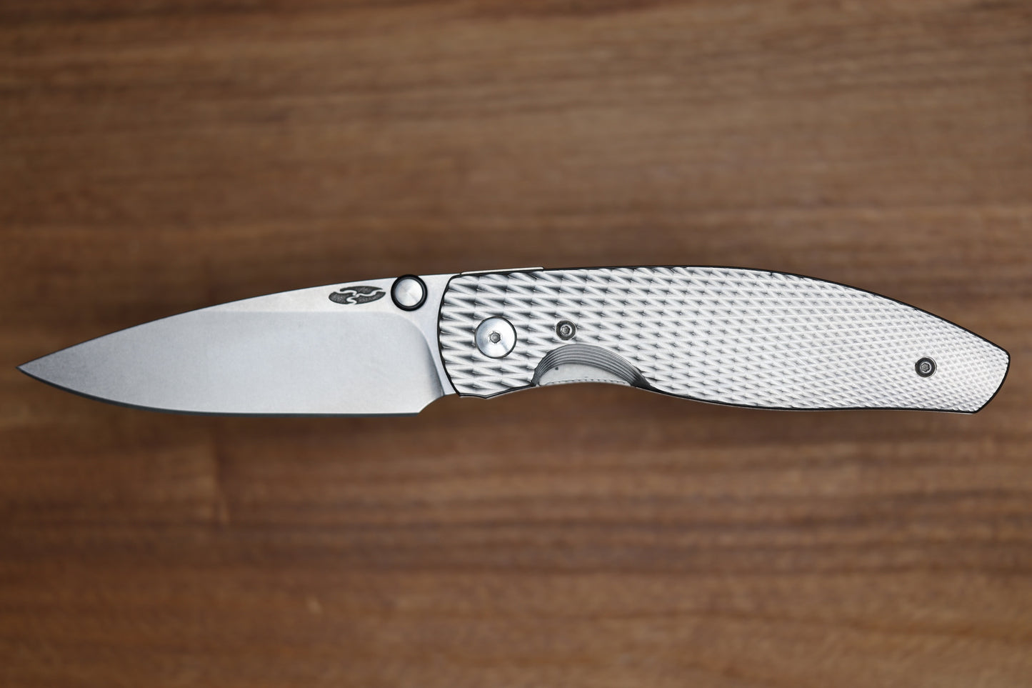 THREE RIVERS MANUFACTURING ATOM LIZARD SKIN TITANIUM 3.5" DROP POINT MAGNACUT