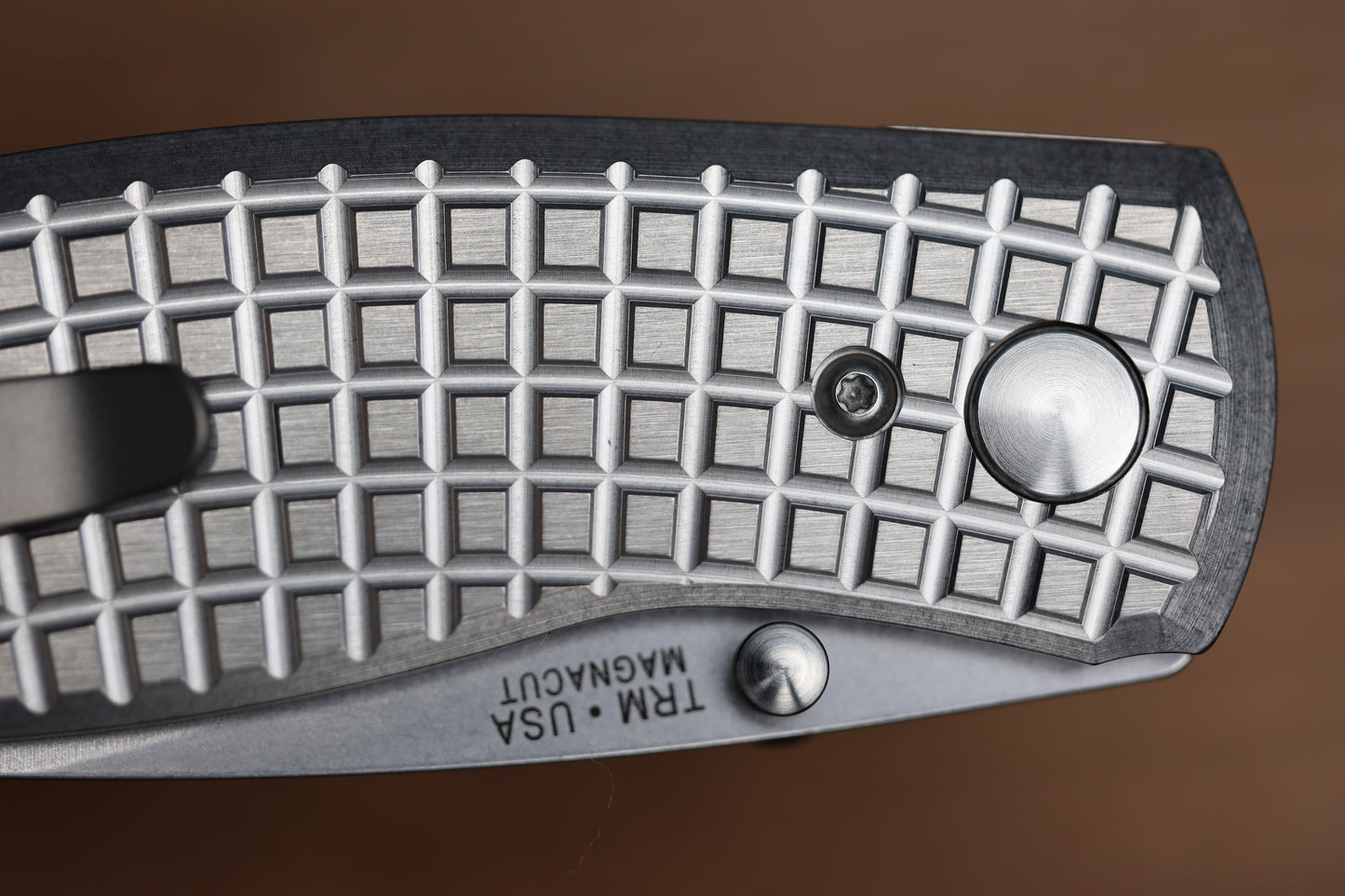 THREE RIVERS MANUFACTURING NEUTRON 2 FRAG TITANIUM 3" MAGNACUT