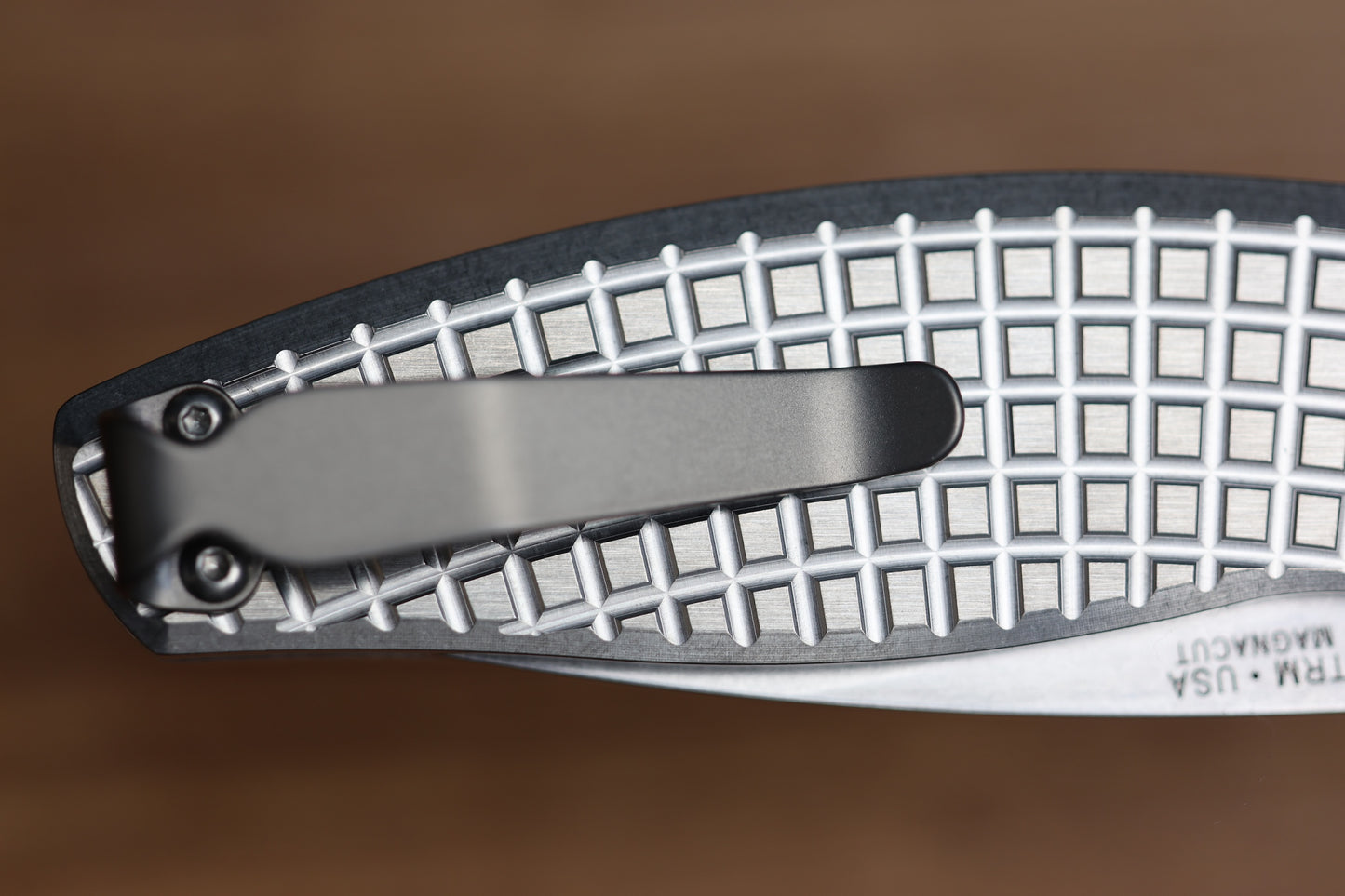 THREE RIVERS MANUFACTURING NEUTRON 2 FRAG TITANIUM 3" MAGNACUT