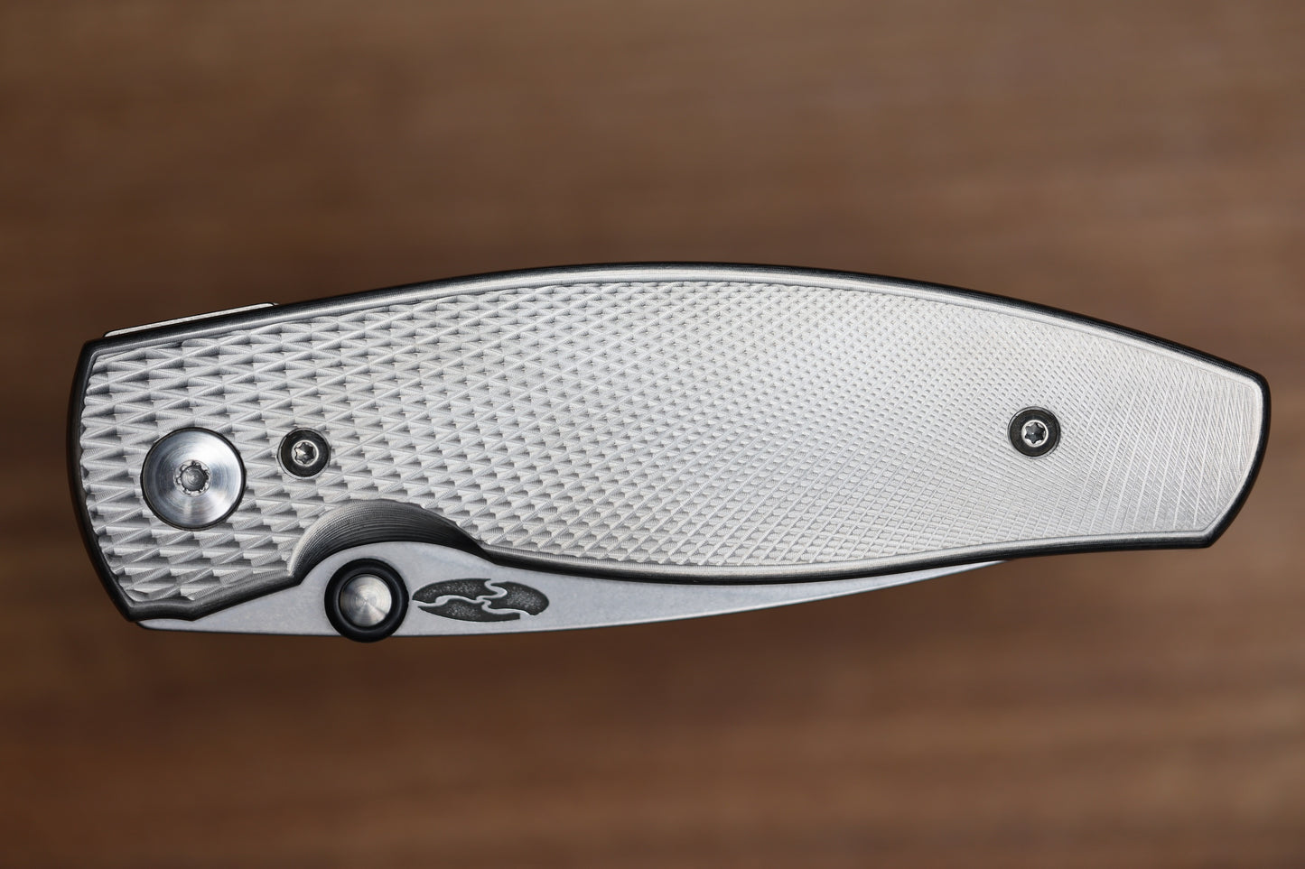 THREE RIVERS MANUFACTURING NEUTRON 2 LIZARD SKIN TITANIUM 3" MAGNACUT