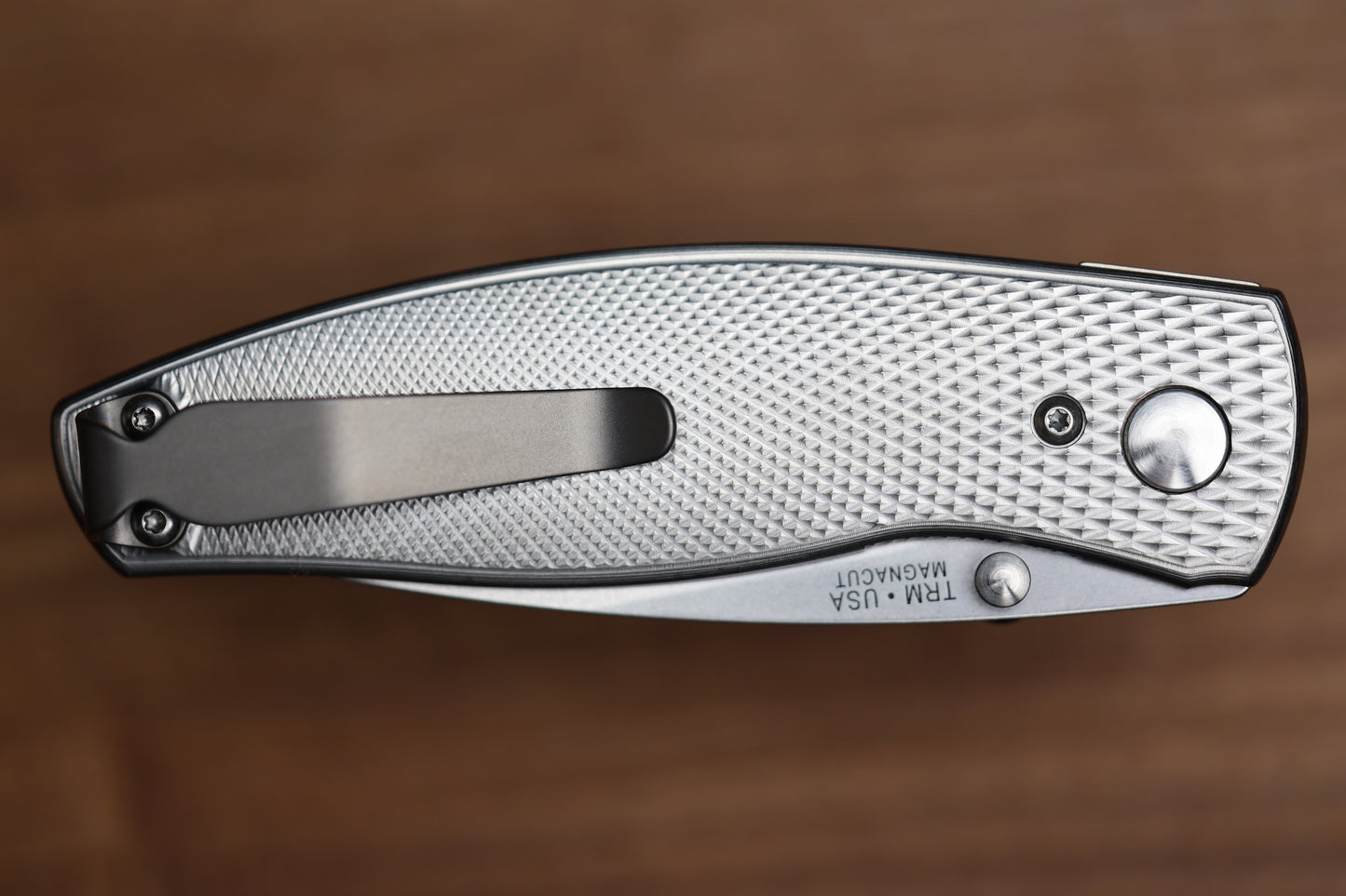 THREE RIVERS MANUFACTURING NEUTRON 2 LIZARD SKIN TITANIUM 3" MAGNACUT