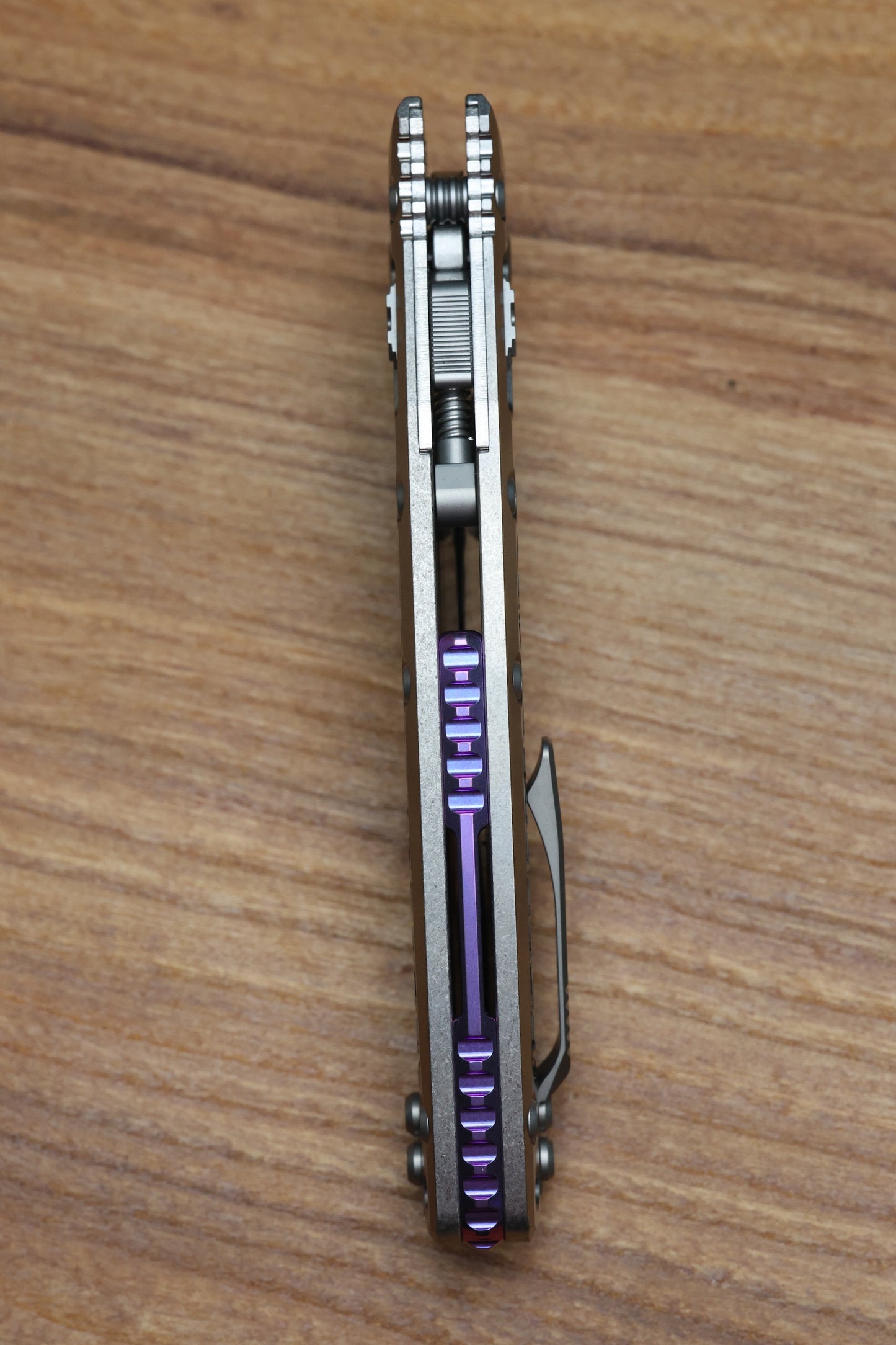 MICROTECH MARFIONE SELECT AMPHIBIAN RAM LOK TITANIUM FRAG HANDLES & STONEWASH M390MK W/ DOUBLE VAPOR BLAST & PURPLE ACCENTS 137RL-10FRMS3