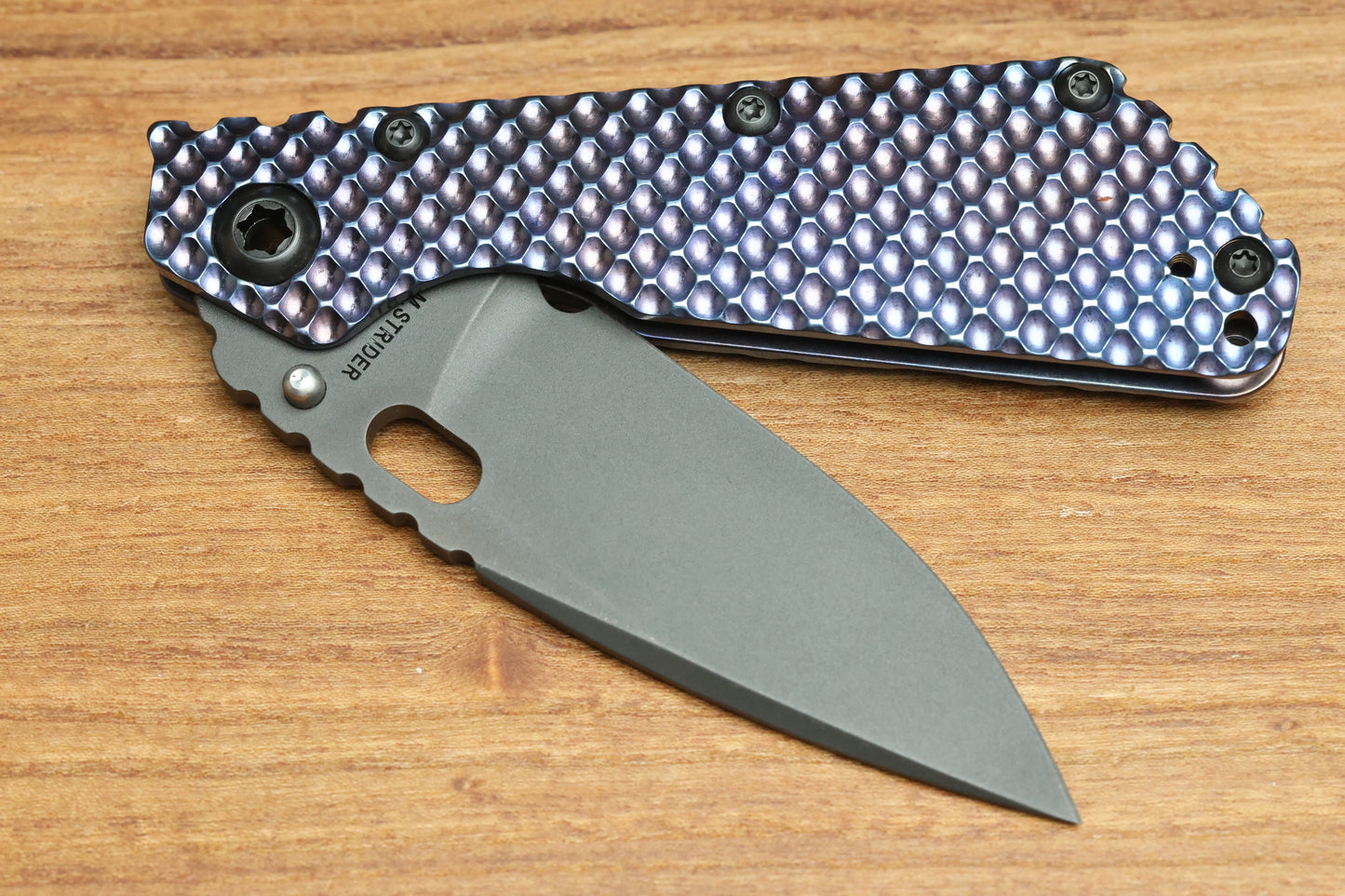 STRIDER KNIVES SMF DGG - HEAT COLORED TITANIUM HANDLE - DROP POINT 20CV BLADE