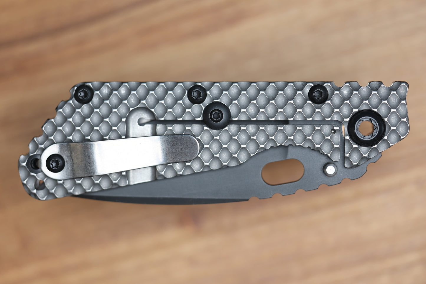 STRIDER KNIVES SMF DGG - TITANIUM HANDLE - DROP POINT 20CV BLADE