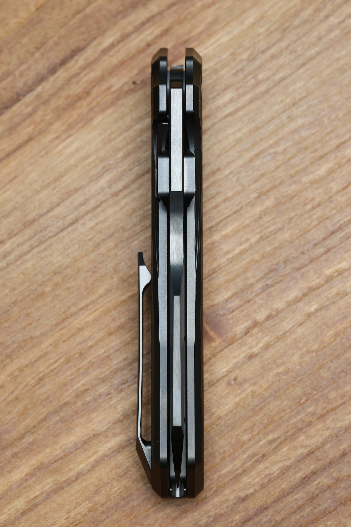 REATE KNIVES MANTIS - MILLED TIITANIUM DLC HANLDE - ELMAX DLC BLADE