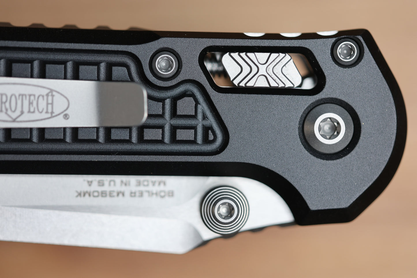MICROTECH KNIVES LUDT RAM-LOK W/ BLACK FRAG HANDLE & STONEWASH TANTO 1136RL-10FR