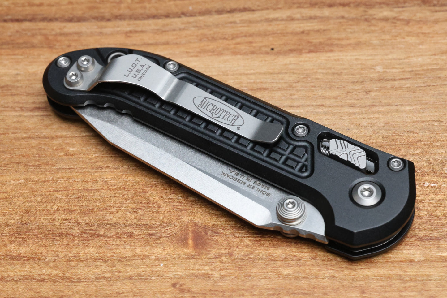 MICROTECH KNIVES LUDT RAM-LOK W/ BLACK FRAG HANDLE & STONEWASH TANTO 1136RL-10FR