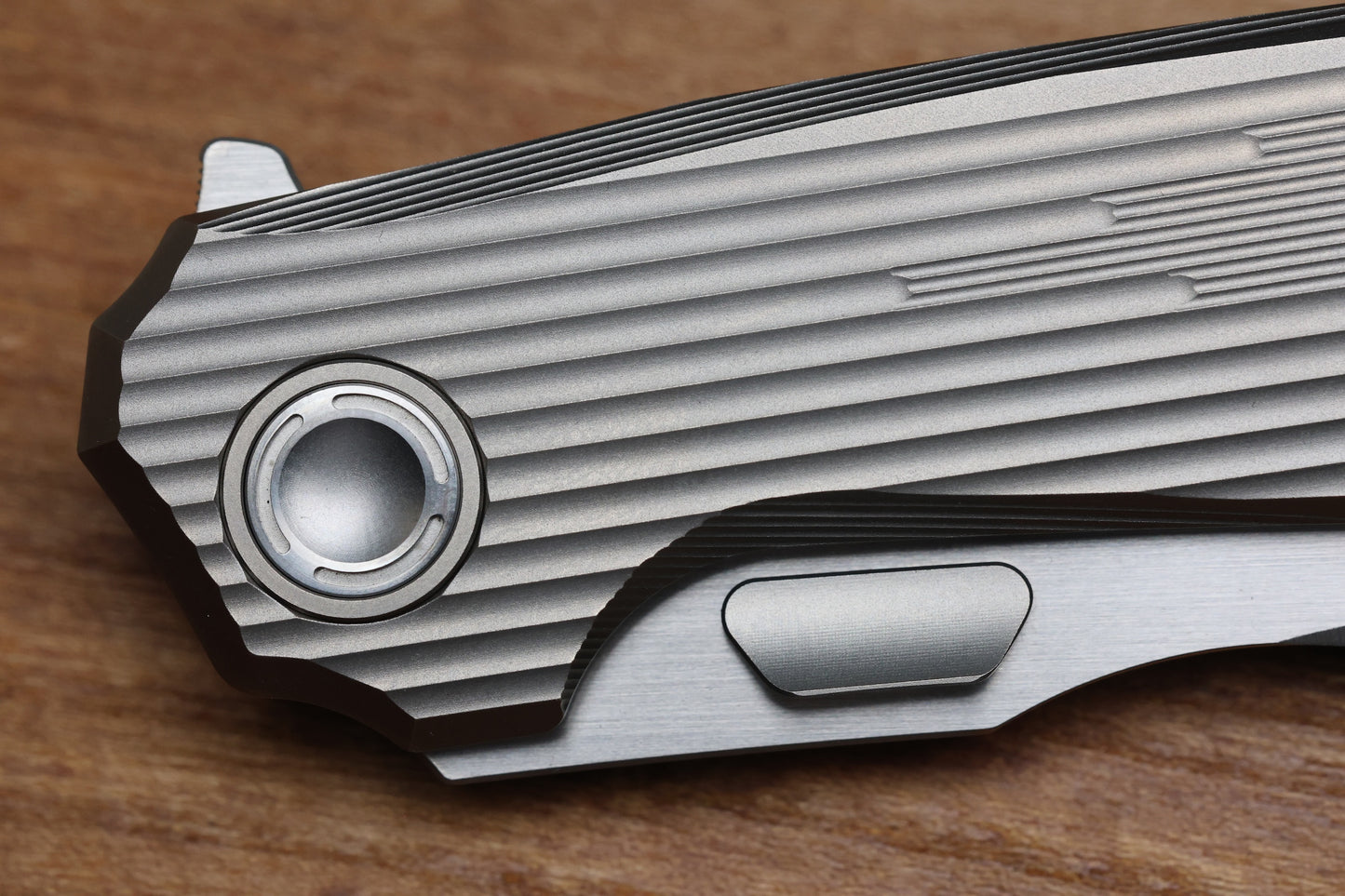 REATE KNIVES MANTIS - MILLED TITANIUM HANDLE - ELMAX SATIN BLADE