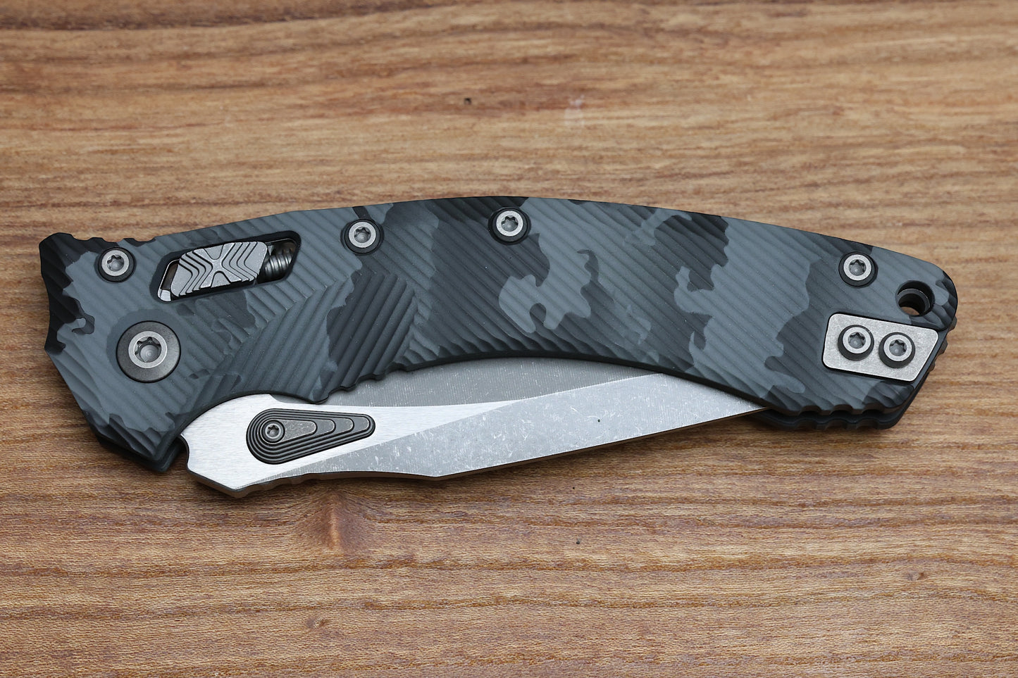 MICROTECH AMPHIBIAN RAM LOK URBAN CAMO FLUTED ALUMINUM & APOCALYPTIC M390MK 137RL-10 APFLUCS