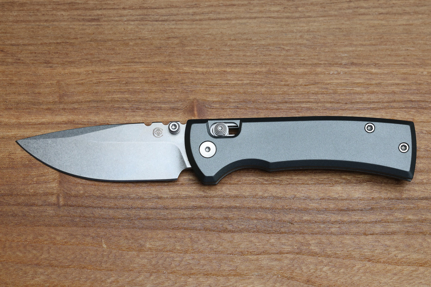 CHAVES KNIVES X-LOCK W/ GRAY ALUMINUM HANDLES & STONEWASH D2