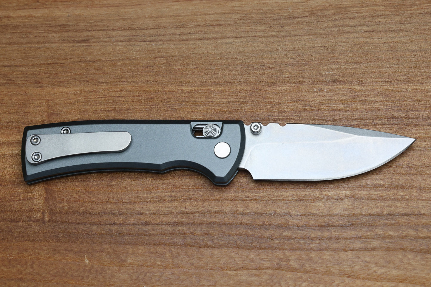 CHAVES KNIVES X-LOCK W/ GRAY ALUMINUM HANDLES & STONEWASH D2