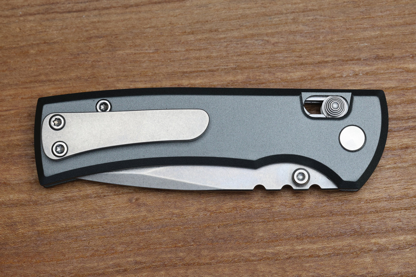 CHAVES KNIVES X-LOCK W/ GRAY ALUMINUM HANDLES & STONEWASH D2