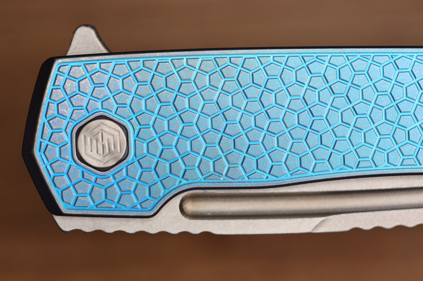 MACHINEWISE MOJAVE #1392 MILLED PATTERN BLUE ANO TITANIUM AND S90V BLADE
