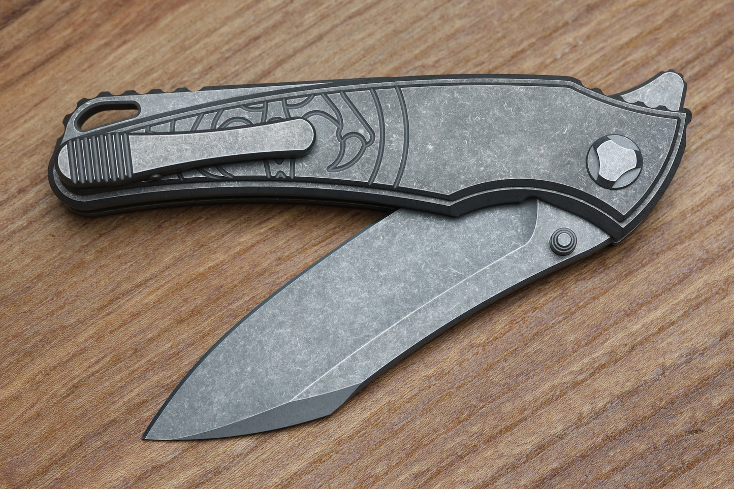 HAWK KNIFE DESIGNS TALON STONEWASHED M390 BLADE, TITANIUM HANDLE SCALES