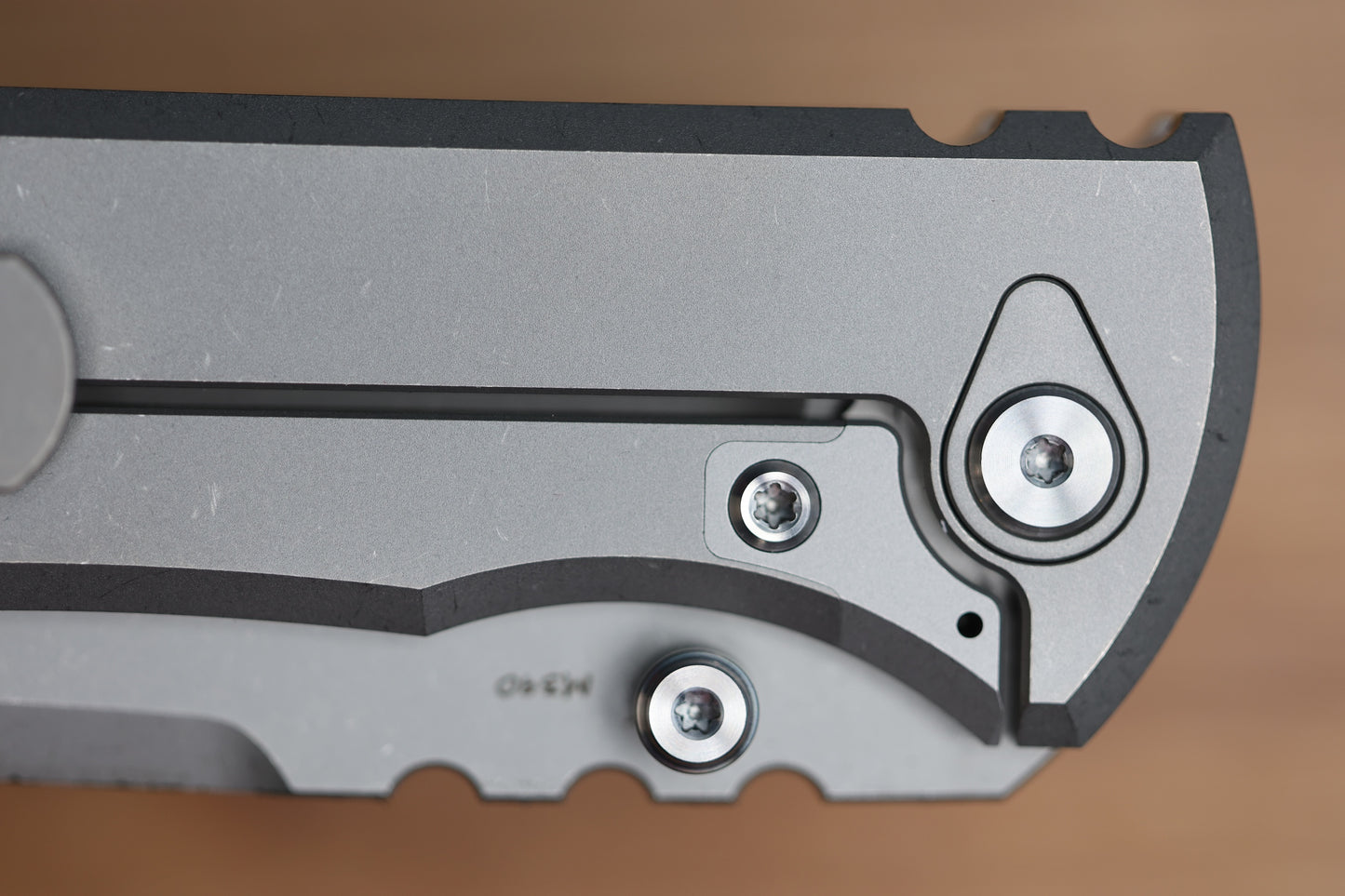 CHAVES INTEGRAL REDENCION 229 SW SMOOTH TITANIUM MAGNETIC INLAY SW DROP POINT