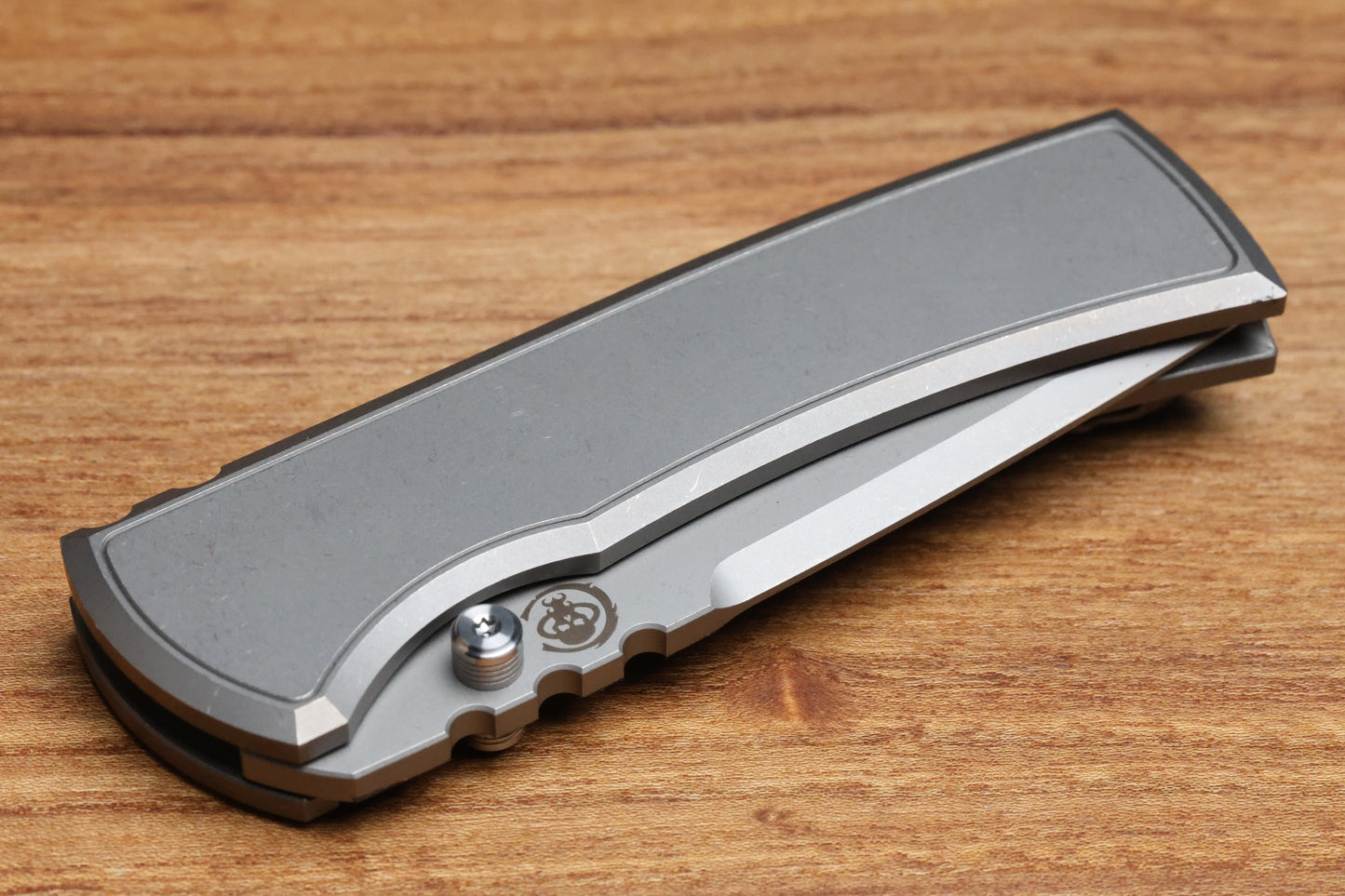CHAVES INTEGRAL REDENCION 229 SW SMOOTH TITANIUM MAGNETIC INLAY SW DROP POINT