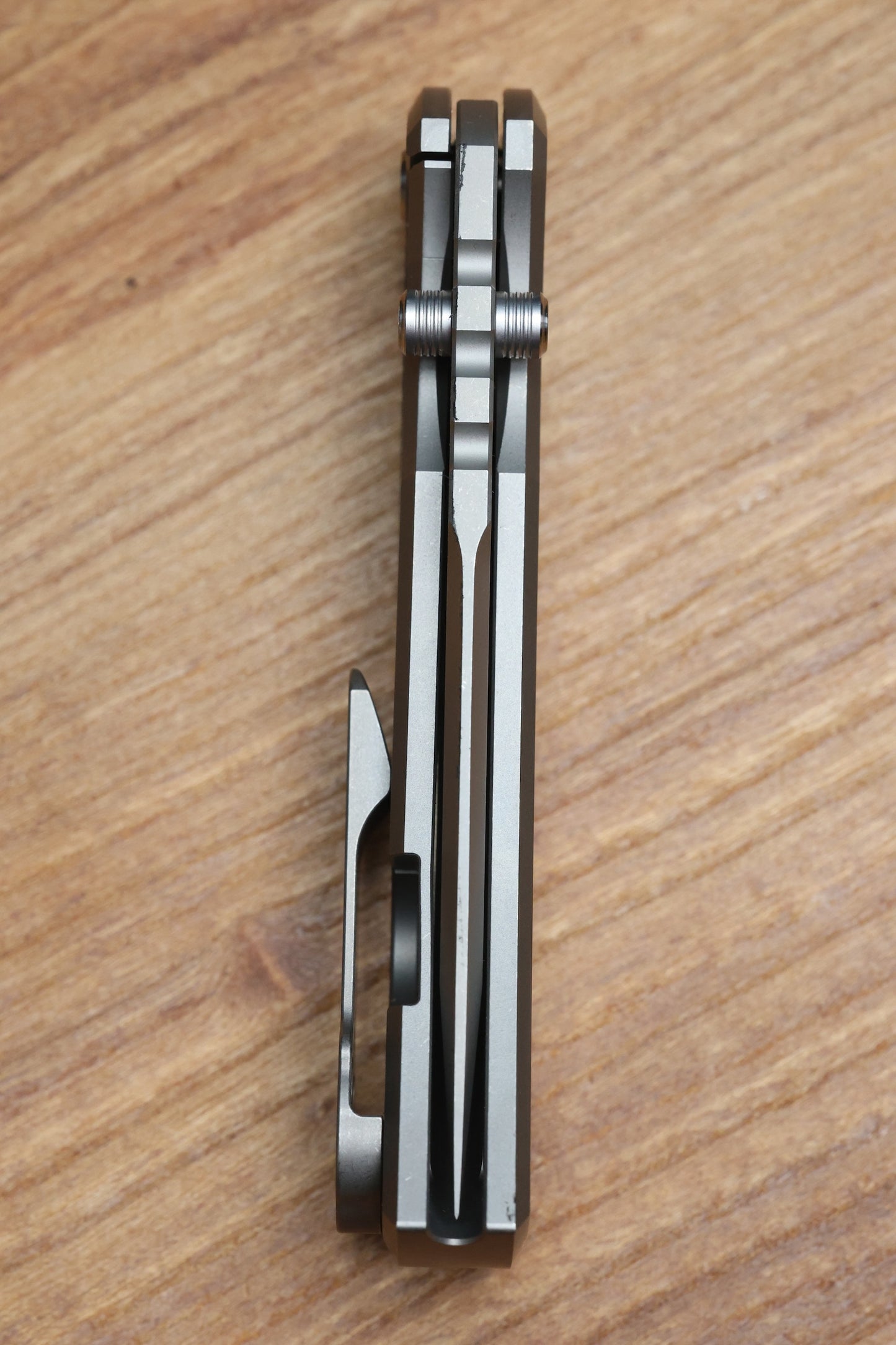 CHAVES INTEGRAL REDENCION 229 SW SMOOTH TITANIUM MAGNETIC INLAY SW DROP POINT