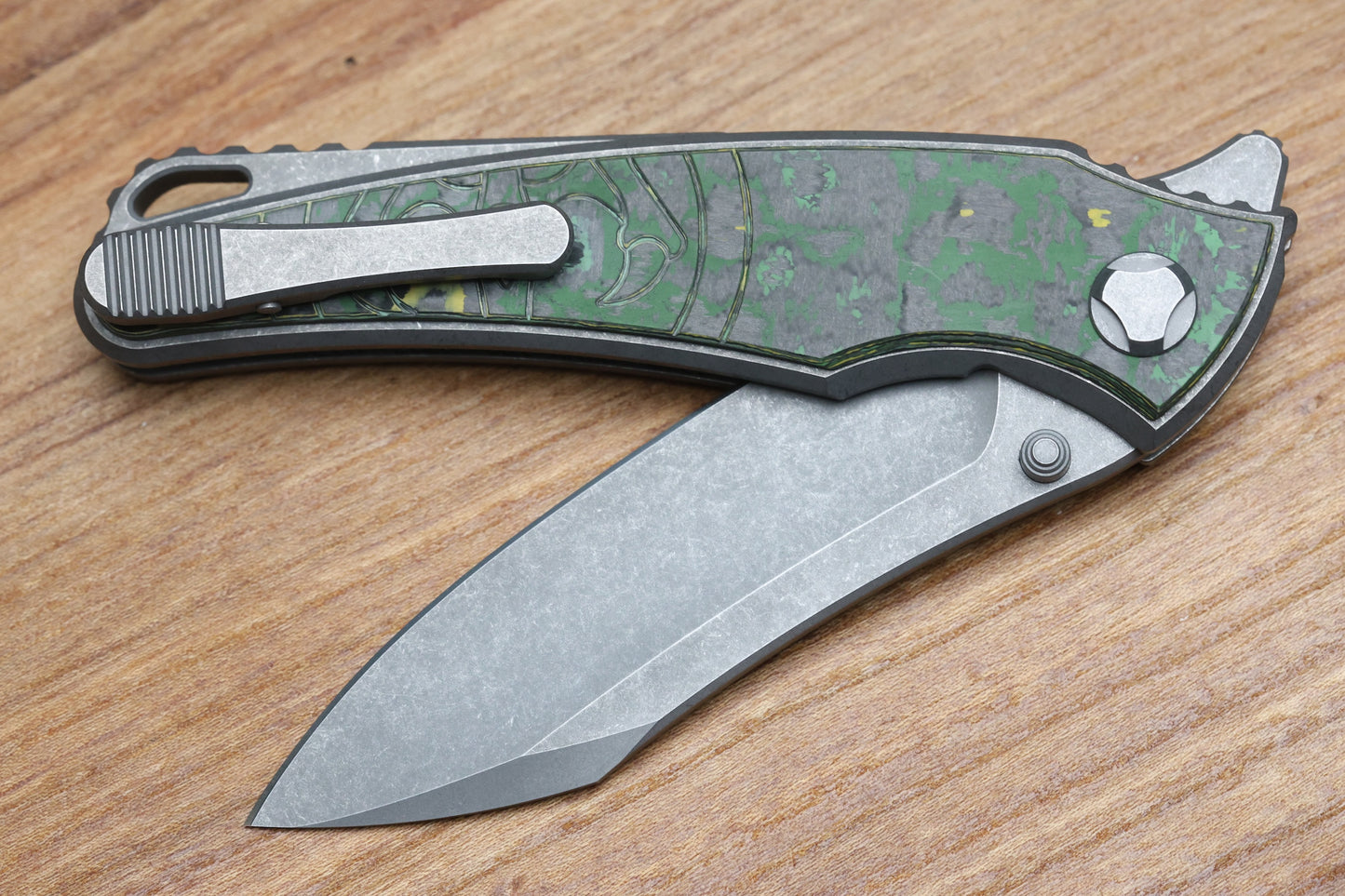 HAWK KNIFE DESIGNS TALON STONEWASHED M390 BLADE, TOXIC STORM FAT CARBON HANDLE OVERLAYS