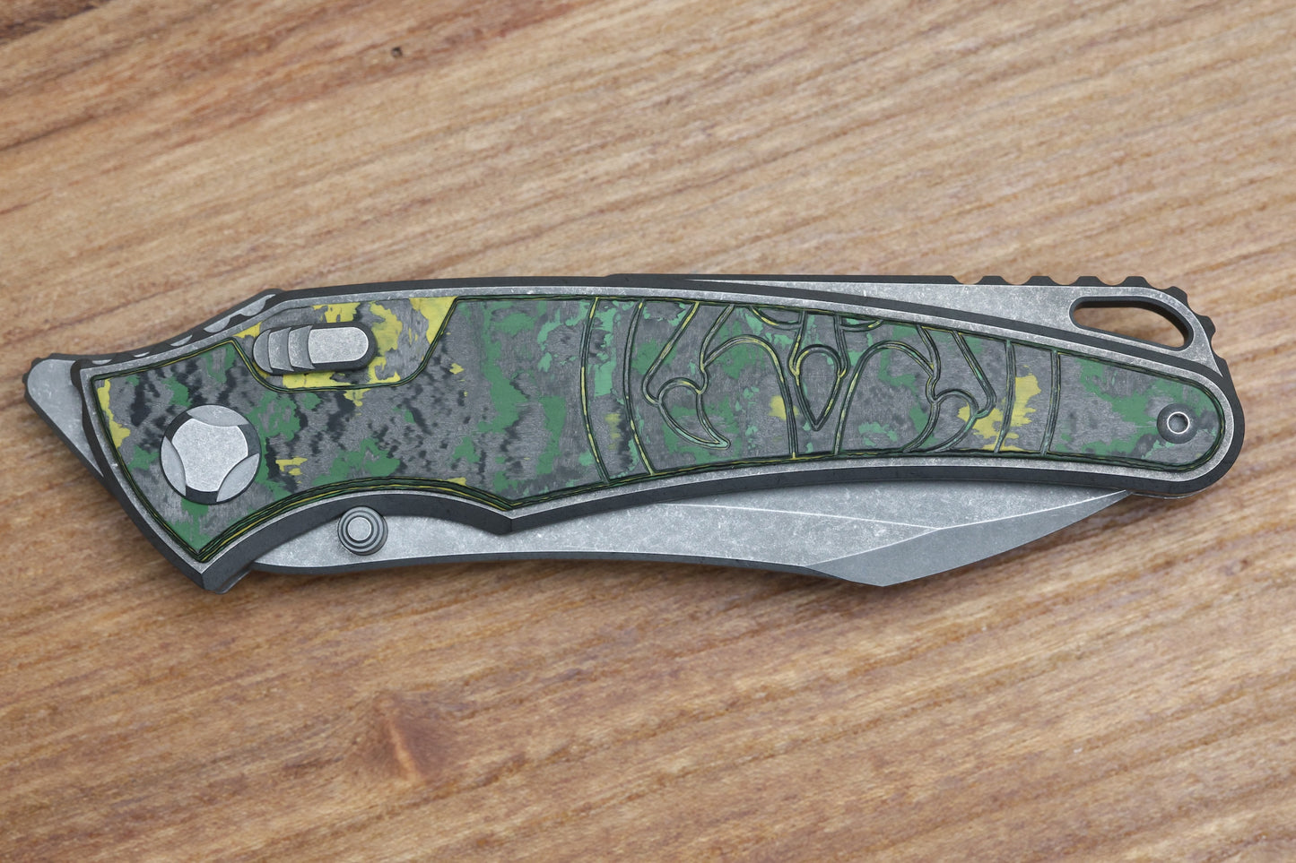 HAWK KNIFE DESIGNS TALON STONEWASHED M390 BLADE, TOXIC STORM FAT CARBON HANDLE OVERLAYS
