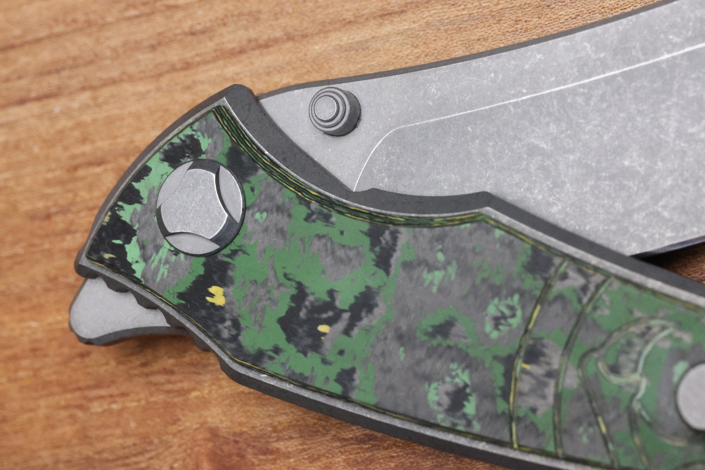 HAWK KNIFE DESIGNS TALON STONEWASHED M390 BLADE, TOXIC STORM FAT CARBON HANDLE OVERLAYS