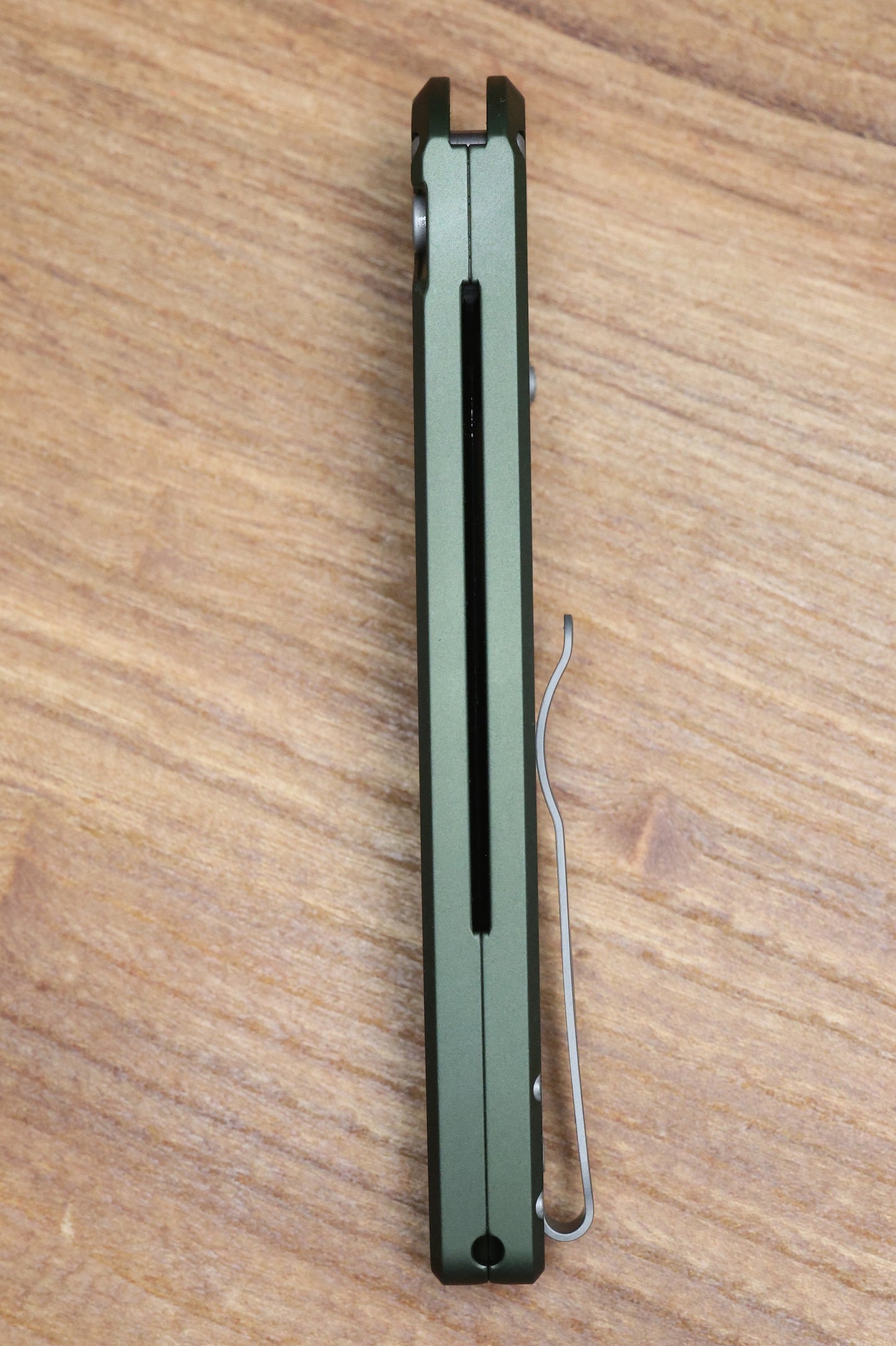 PRO-TECH AVALON PEACE NEIGHBOR W/ KNURLED GREEN ALUMINUM HANDLE & MAGNACUT PN1101-GREEN